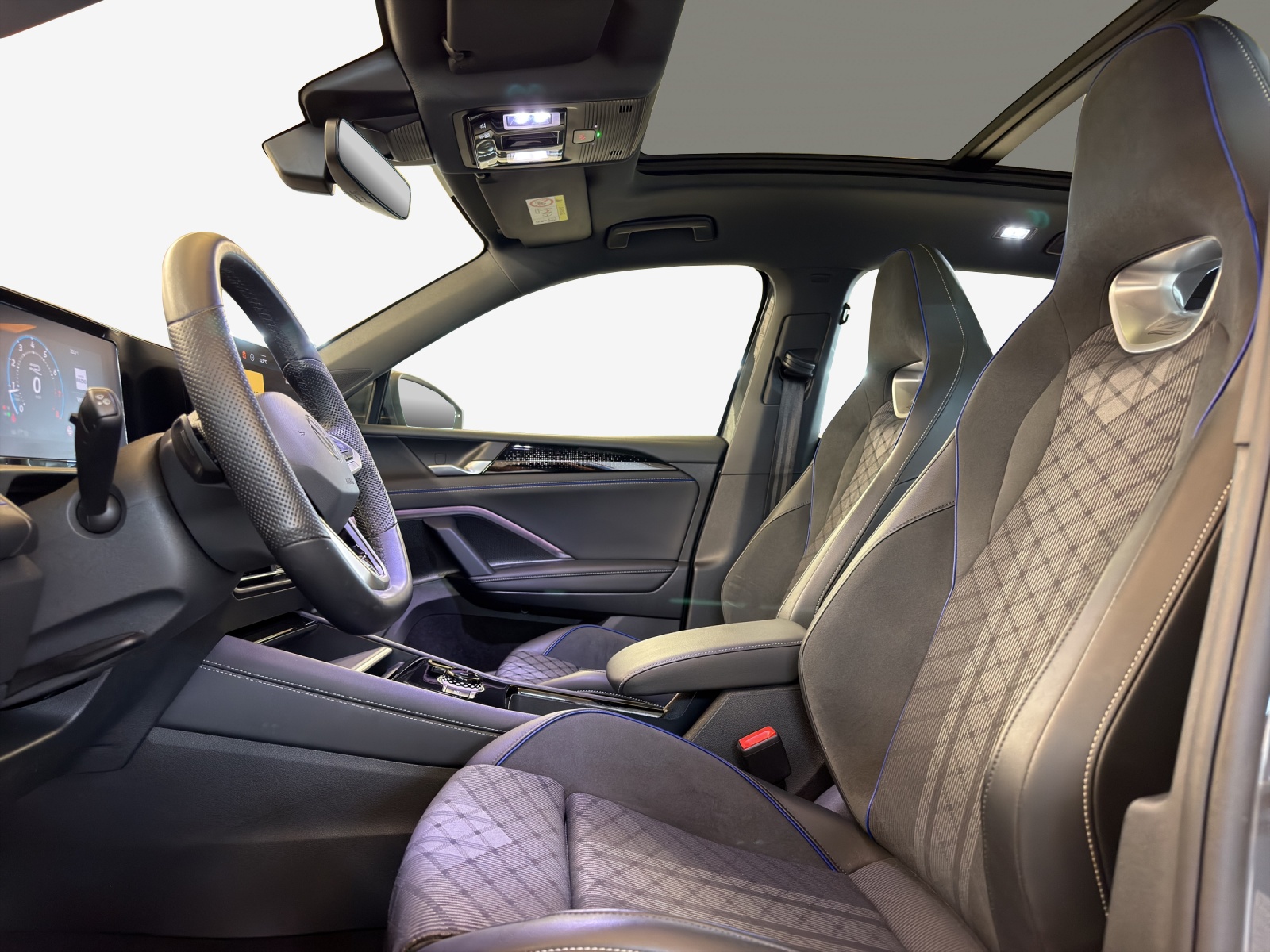 VW Tiguan 2.0 TSI DSG R-Line 4Motion-image-7