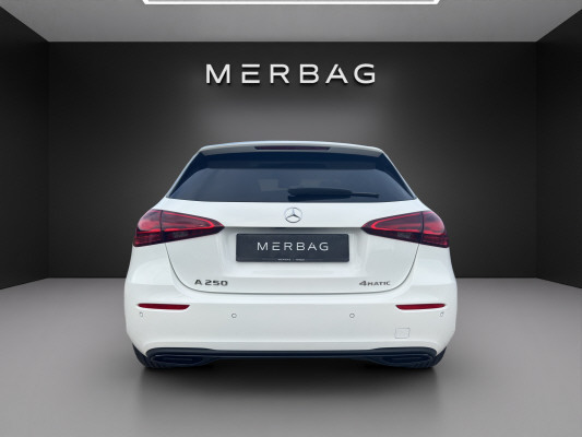 MERCEDES-BENZ A 250 4Matic 8G-DCT-image-4