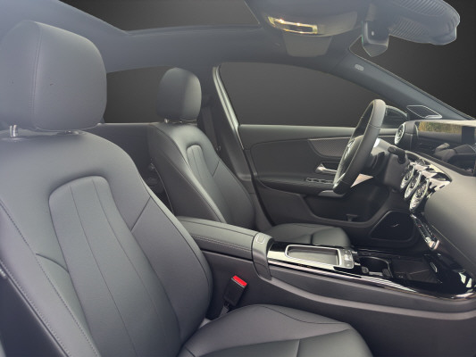 MERCEDES-BENZ A 250 4Matic 8G-DCT-image-11