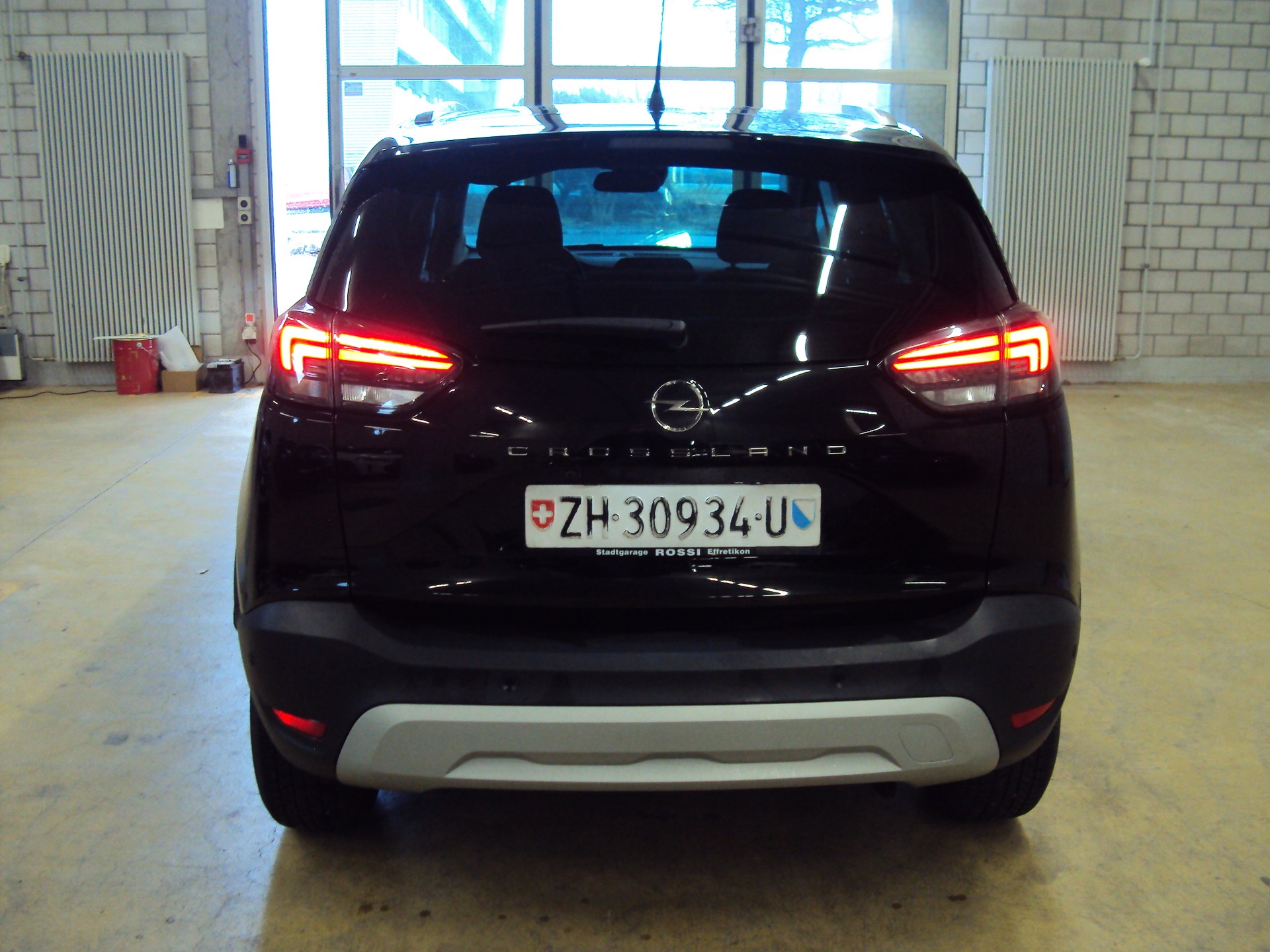 OPEL Crossland 1.2i Elegance Automat Blitz-image-5