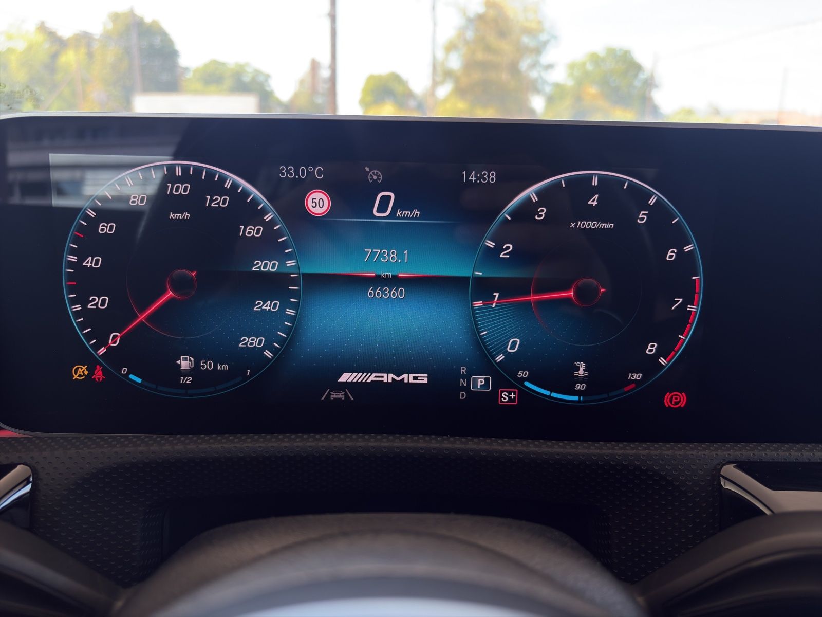MERCEDES-BENZ CLA 35 AMG 4Matic 7G-DCT-image-24