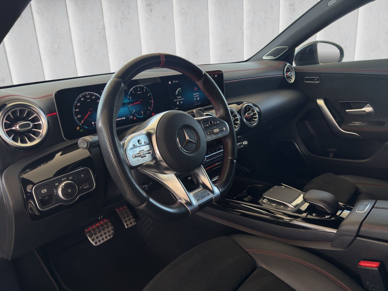 MERCEDES-BENZ CLA 35 AMG 4Matic 7G-DCT-image-8