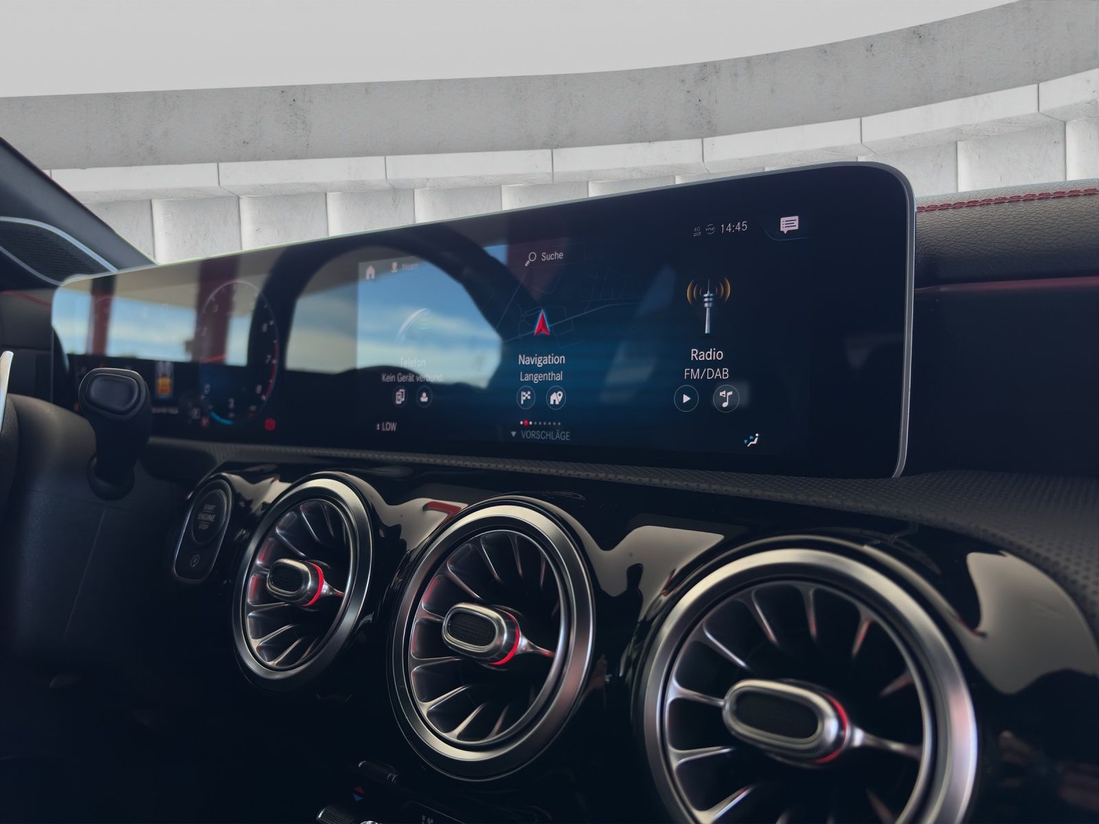 MERCEDES-BENZ CLA 35 AMG 4Matic 7G-DCT-image-16
