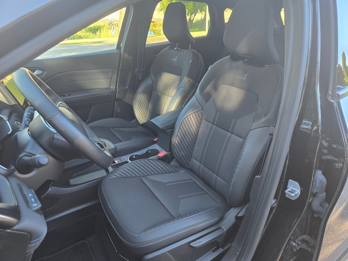 RENAULT Captur 1.8 E-Tech esprit Alpine-image-8