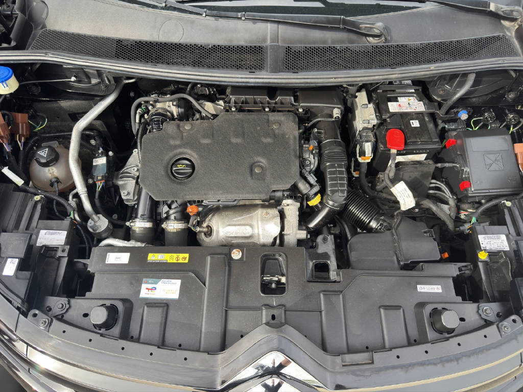 CITROEN C5 Aircross 1.5 BlueHDi Shine-image-9