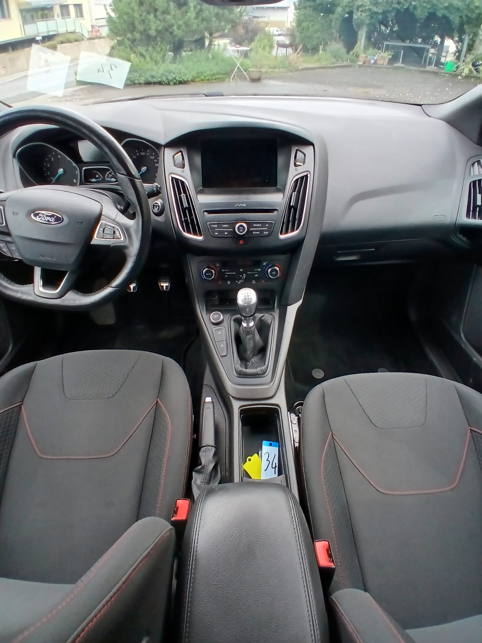 FORD Focus 1.0 SCTi ST Line-image-5