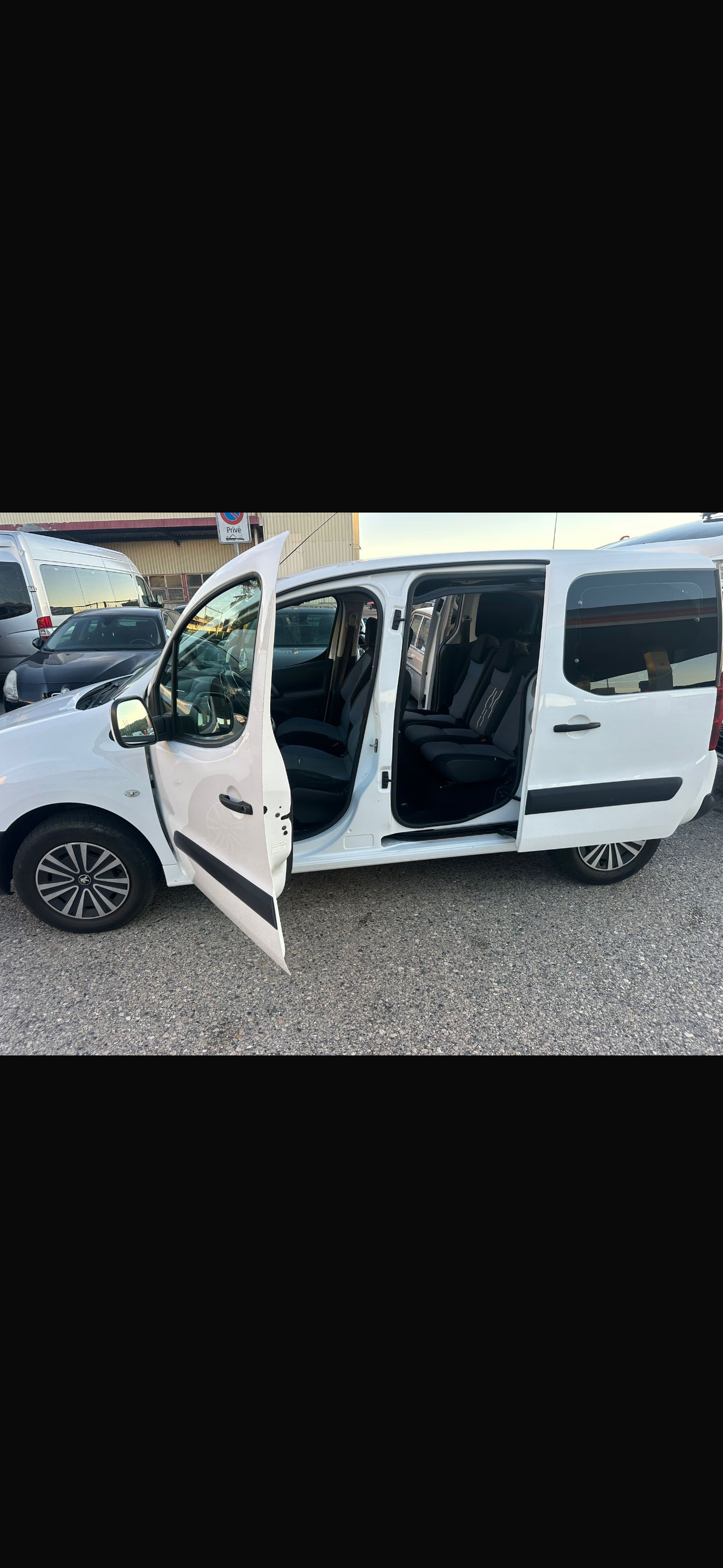 PEUGEOT Partner 1.6 HDI Allure-image-1