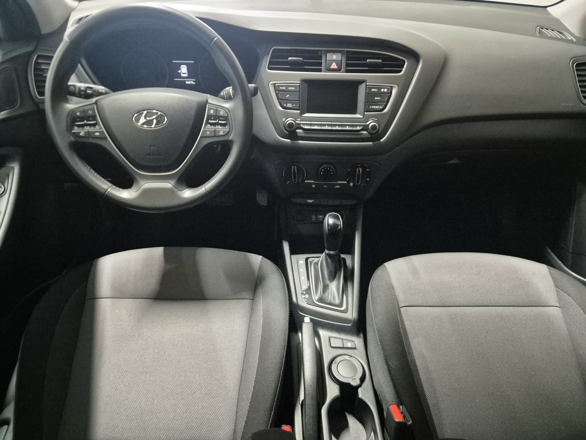 HYUNDAI i20 1.0 T-GDi Amplia DCT-image-7