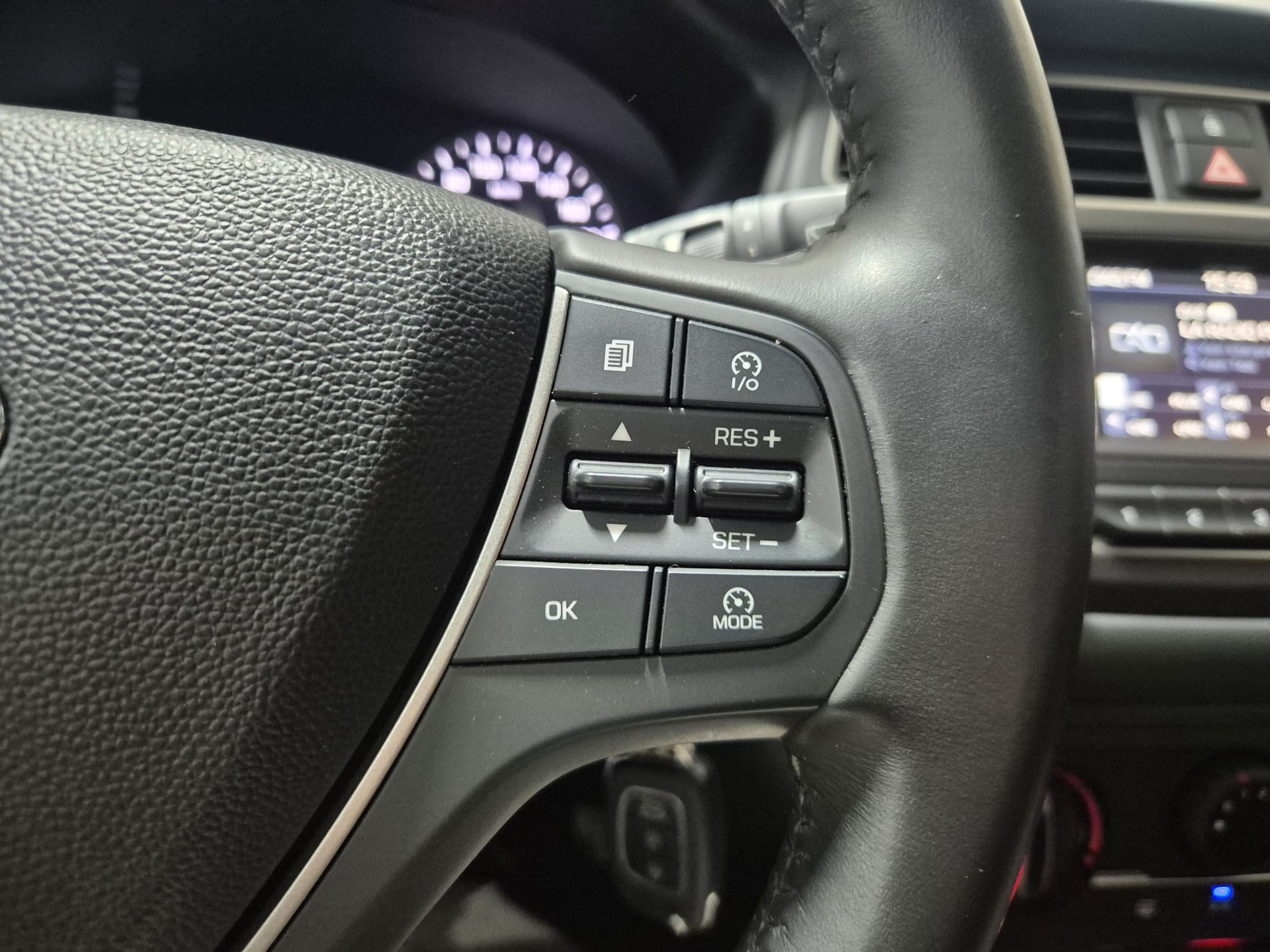 HYUNDAI i20 1.0 T-GDi Amplia DCT-image-9