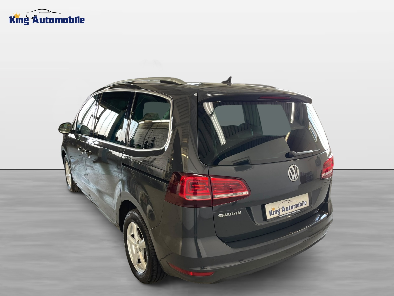 VW Sharan 2.0 TDI BMT Highline DSG | CH-Auto | 7-Plätzer | Rückfahrkamera | Elektrische Türen L + R-image-4
