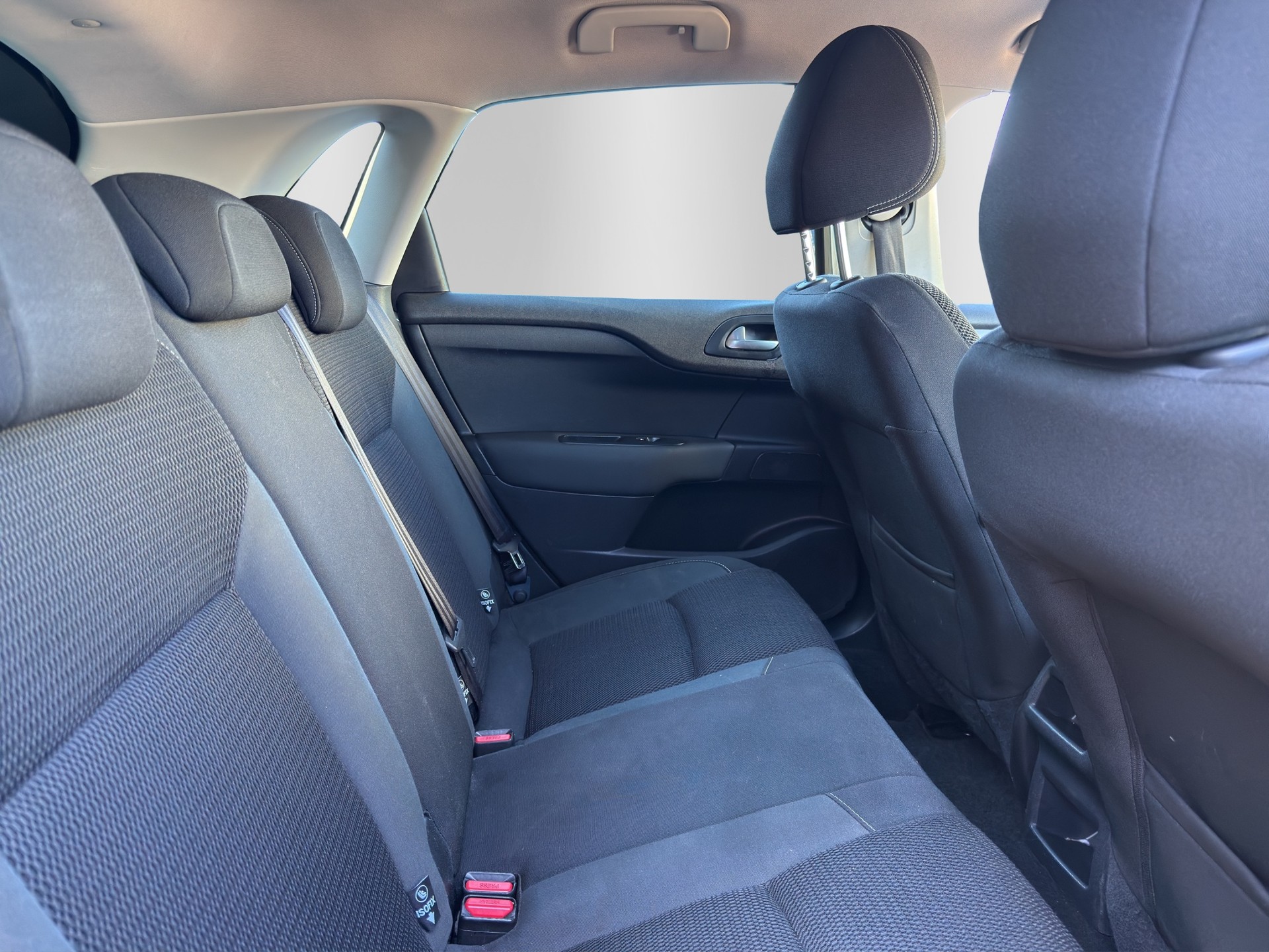 CITROEN C4 1.2 Pure Tech Feel Edition Automatic-image-13