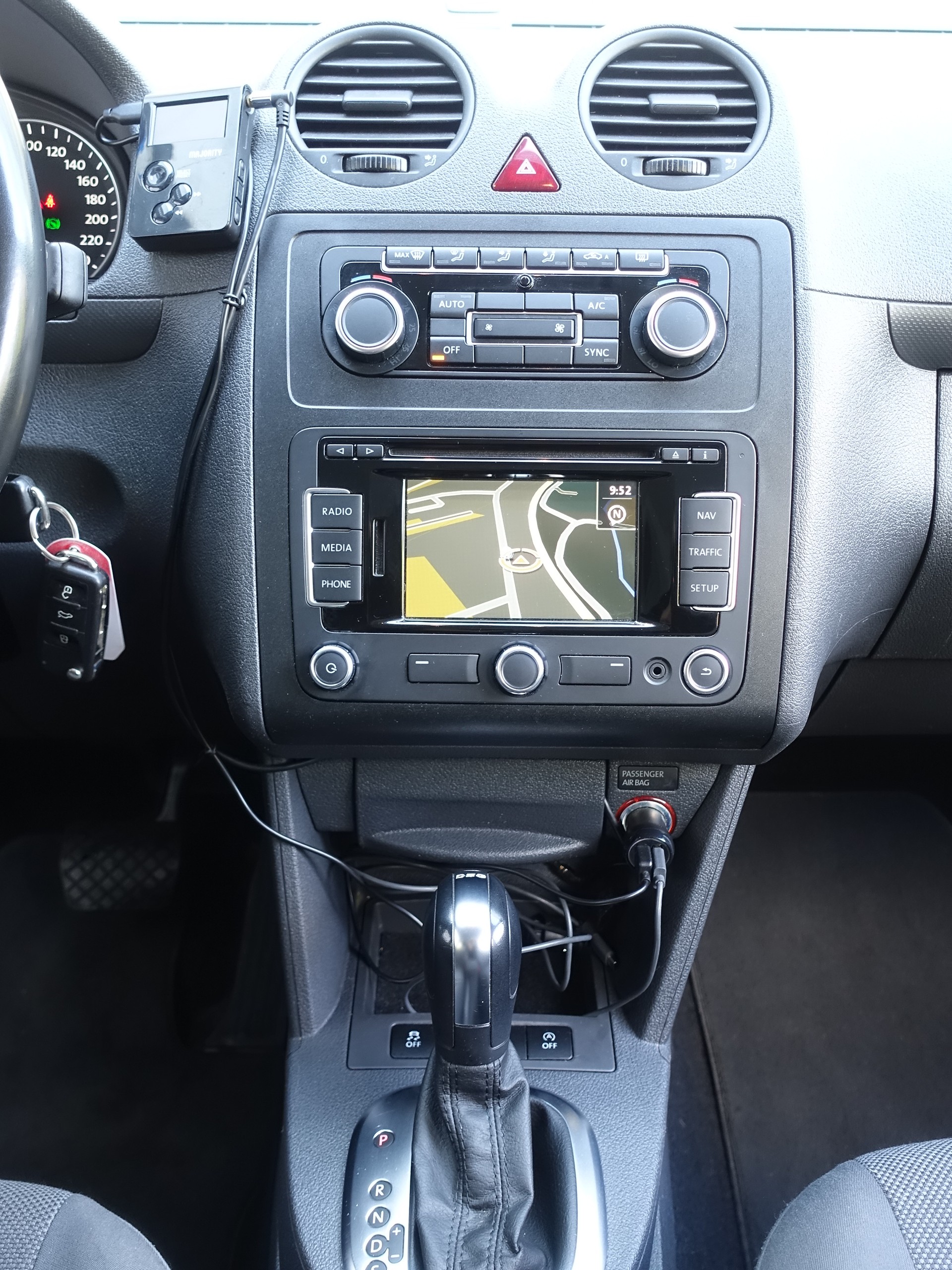 VW Caddy 1.6 TDI Blue Motion Technology Trendline DSG-image-17