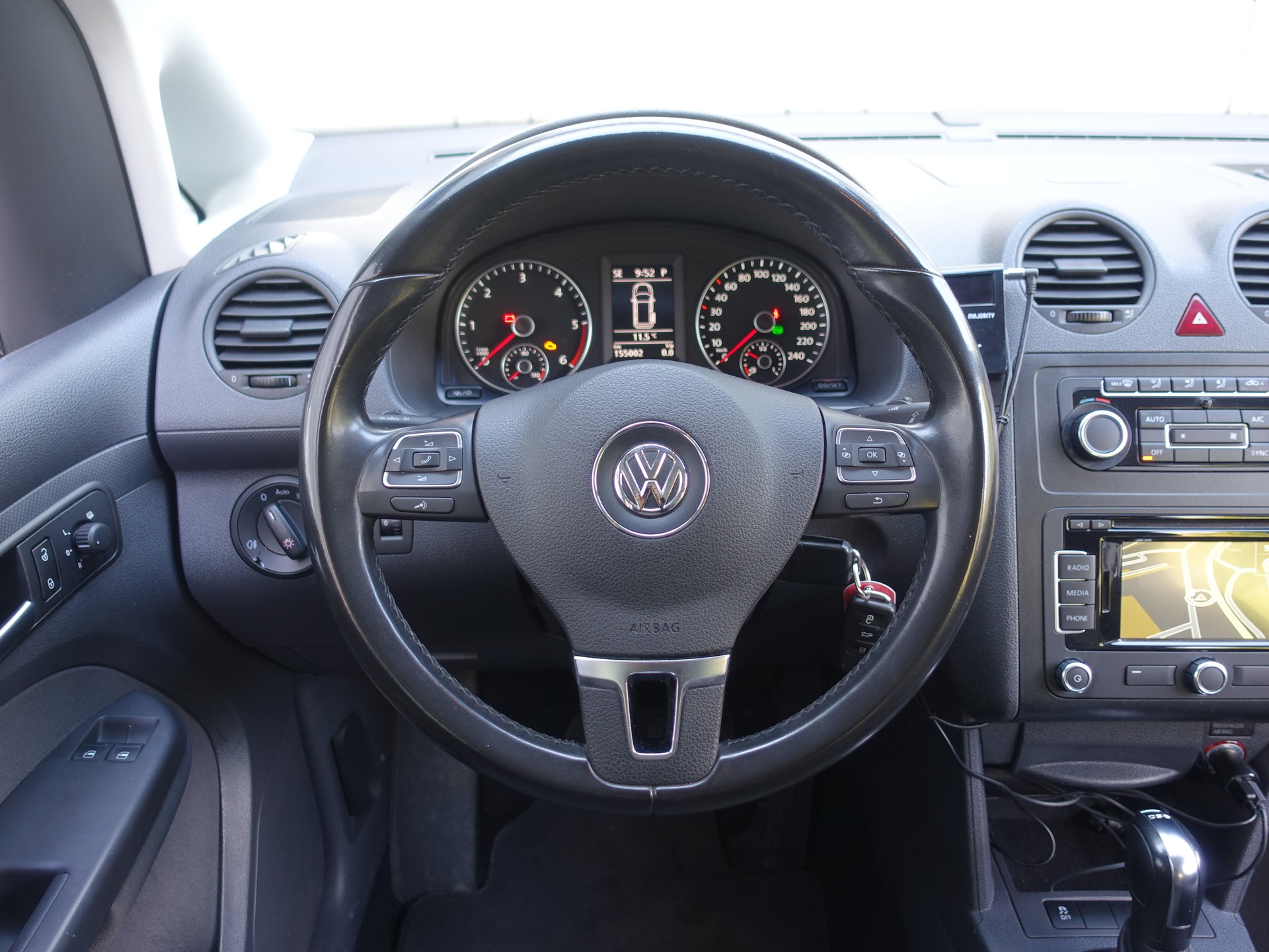 VW Caddy 1.6 TDI Blue Motion Technology Trendline DSG-image-16