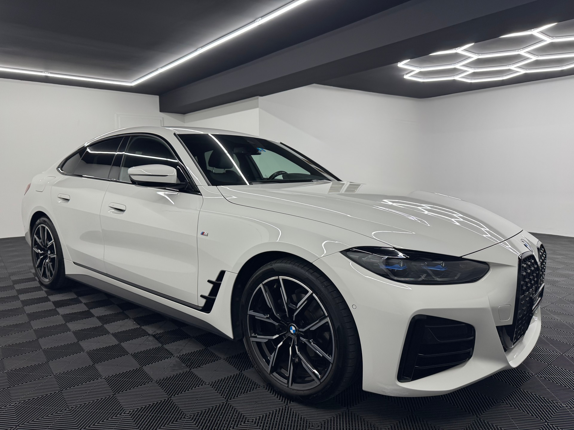 BMW 420d xDrive 48V Gran Coupé M Sport Steptronic-image-7
