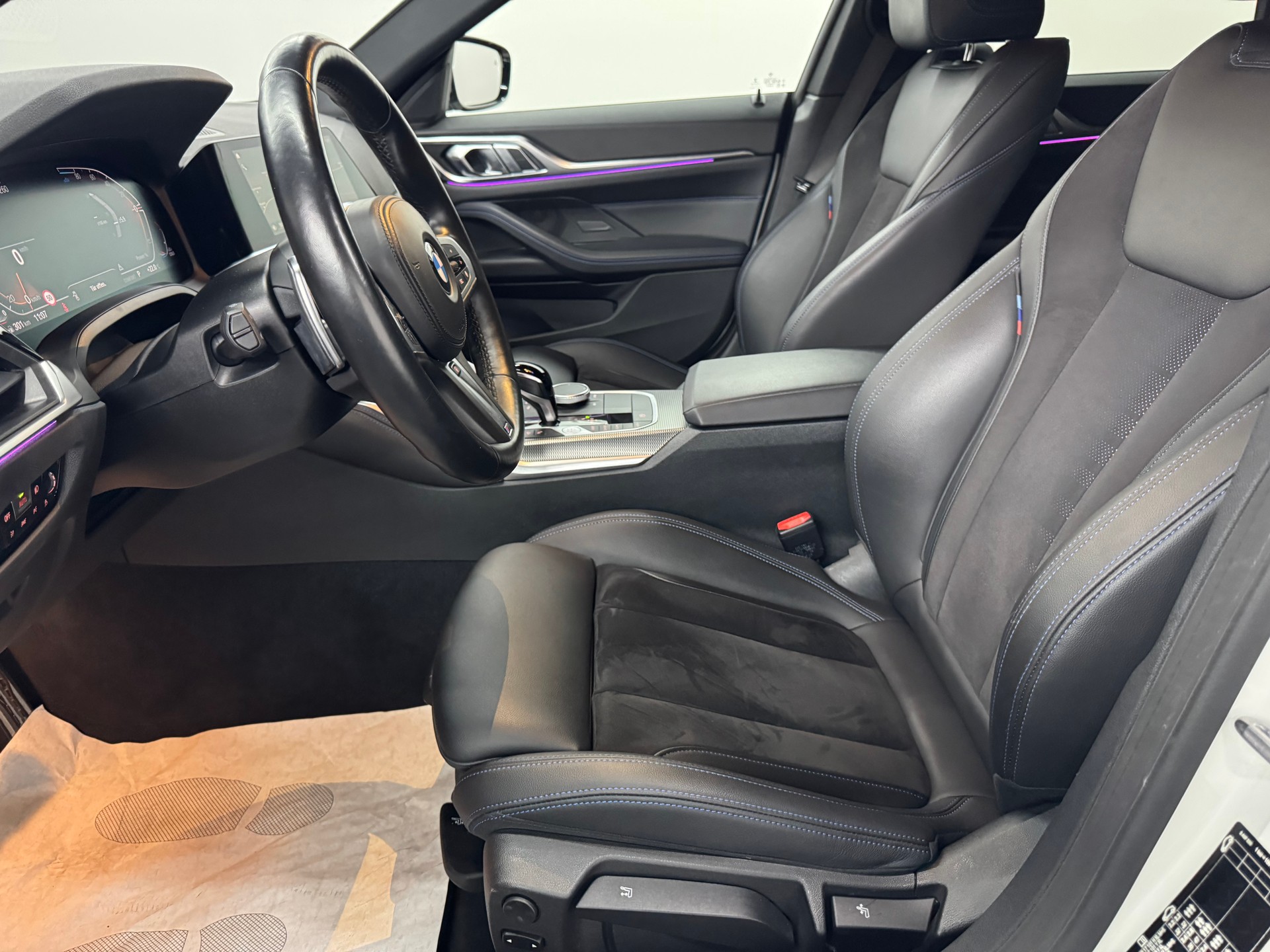 BMW 420d xDrive 48V Gran Coupé M Sport Steptronic-image-16