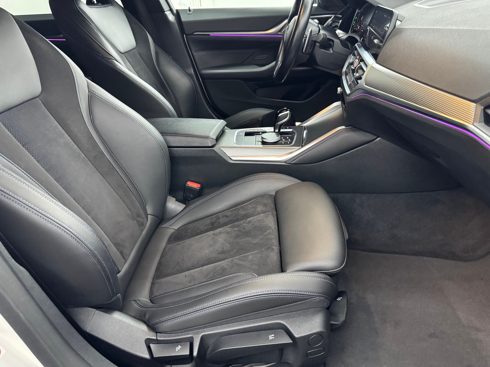 BMW 420d xDrive 48V Gran Coupé M Sport Steptronic-image-13