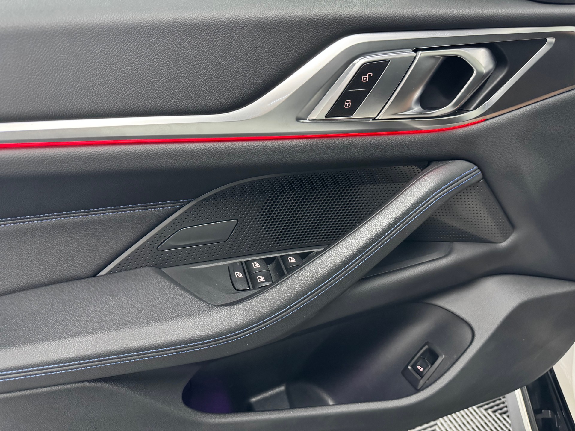 BMW 420d xDrive 48V Gran Coupé M Sport Steptronic-image-31