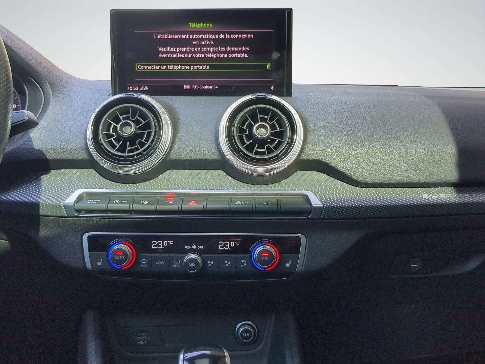 AUDI SQ2 TFSI quattro S-tronic-image-11