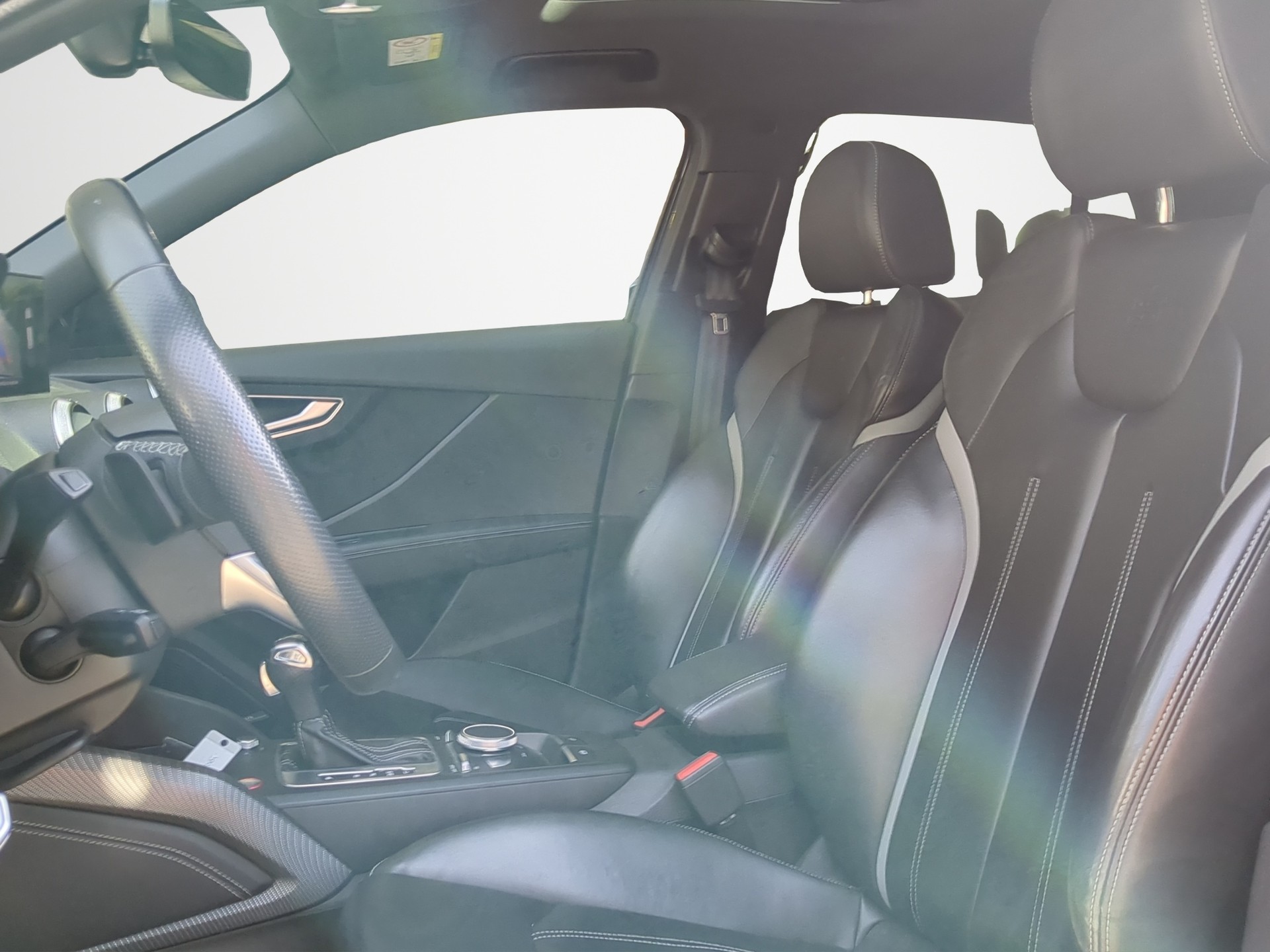 AUDI SQ2 TFSI quattro S-tronic-image-4