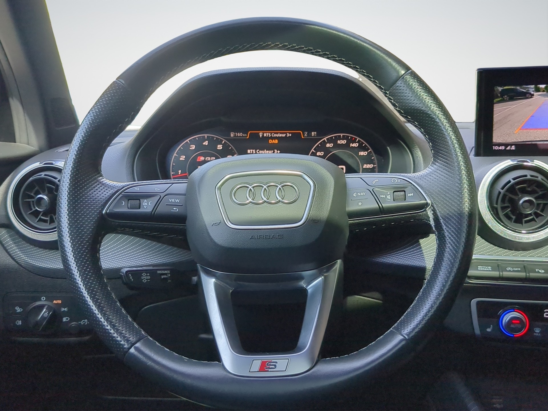 AUDI SQ2 TFSI quattro S-tronic-image-6