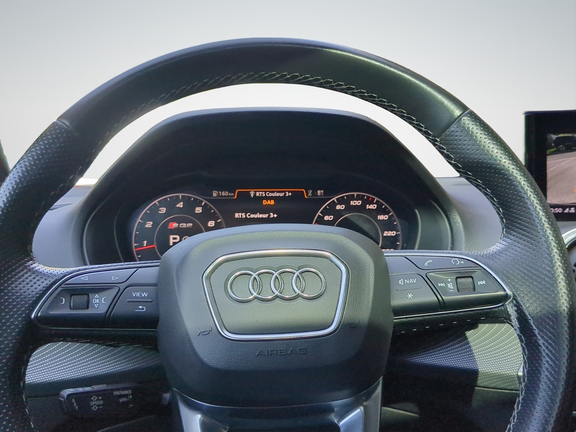 AUDI SQ2 TFSI quattro S-tronic-image-7