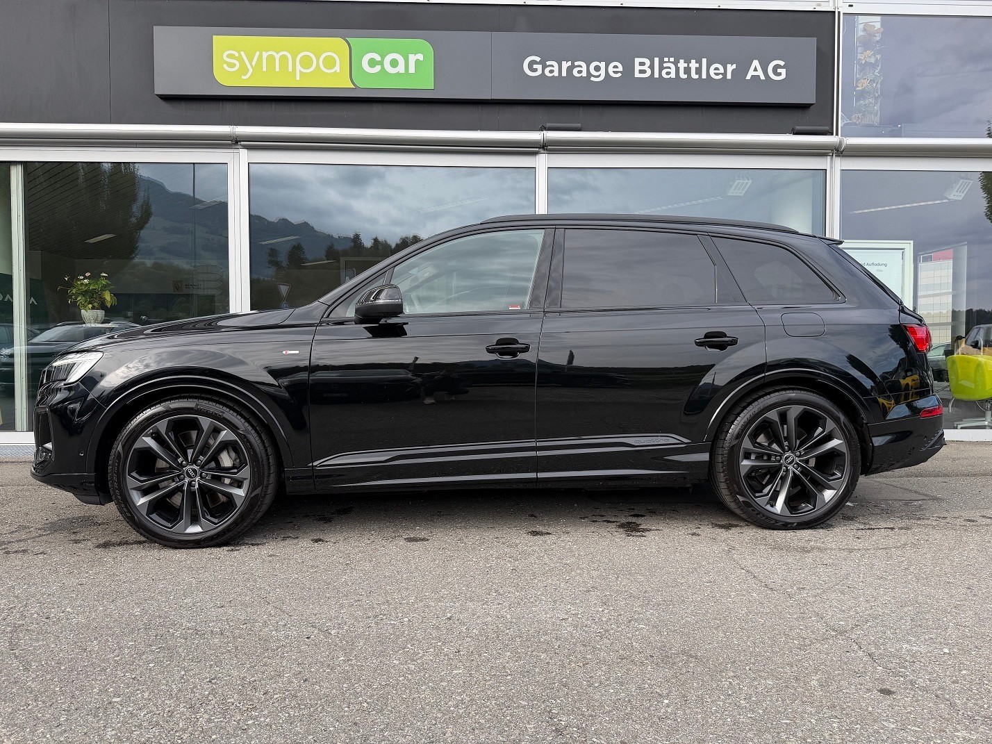 AUDI Q7 SUV 3.0 TFSI e S Line quattro 290 T-Tronic-image-1