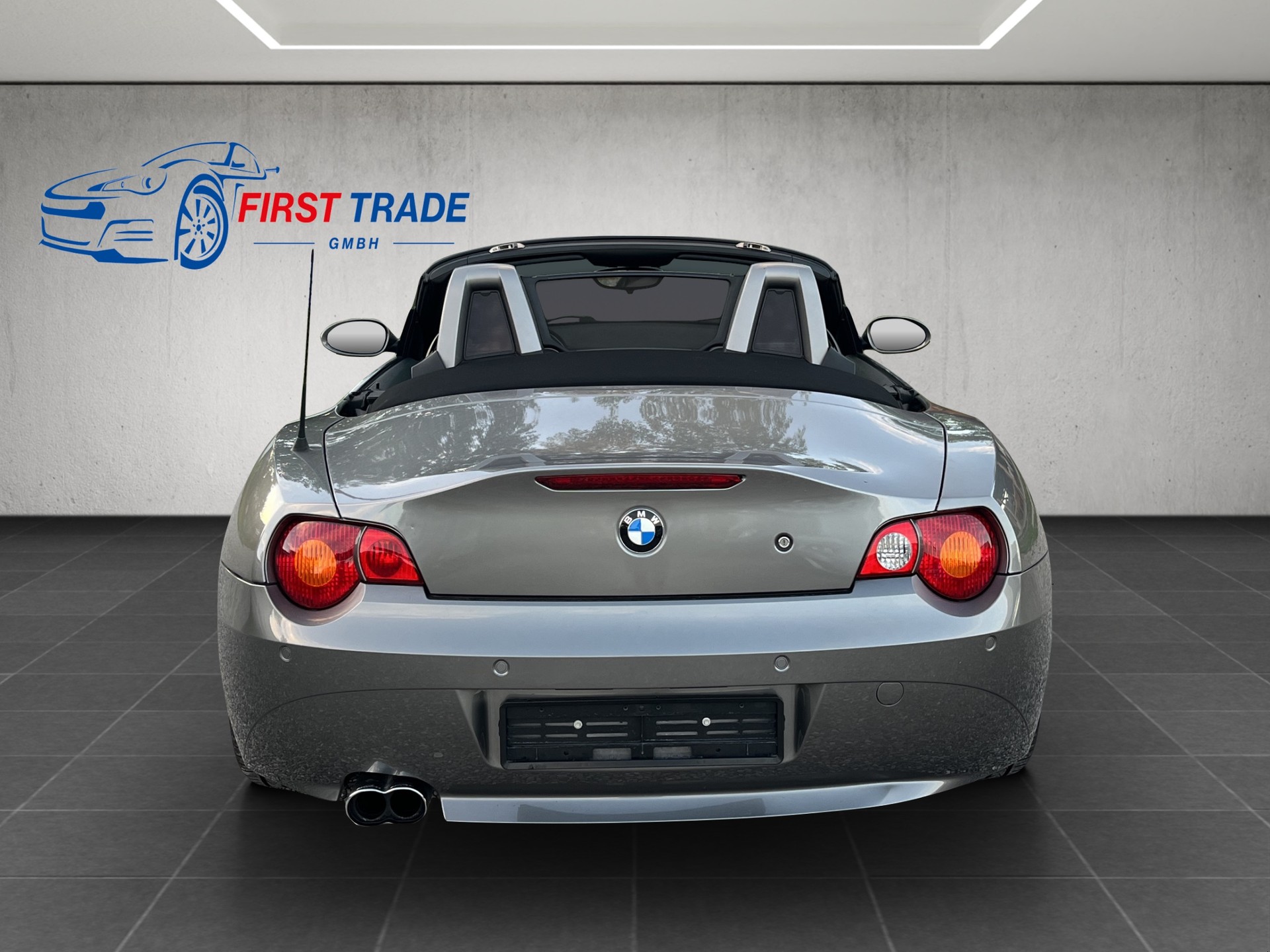 BMW Z4 3.0i Roadster-image-6