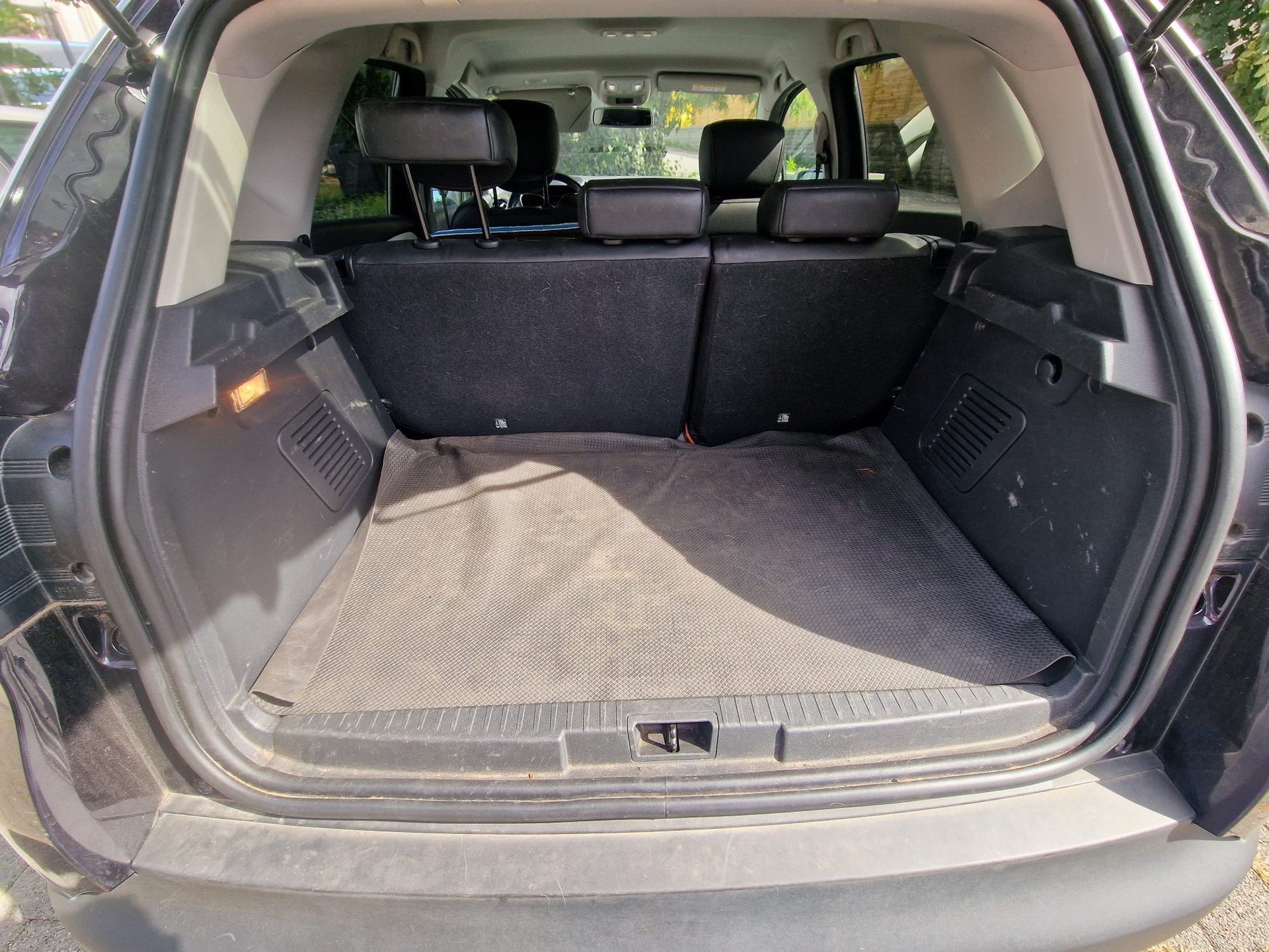 RENAULT 1.3 TCe INITIALE PARIS TCE 150-image-4