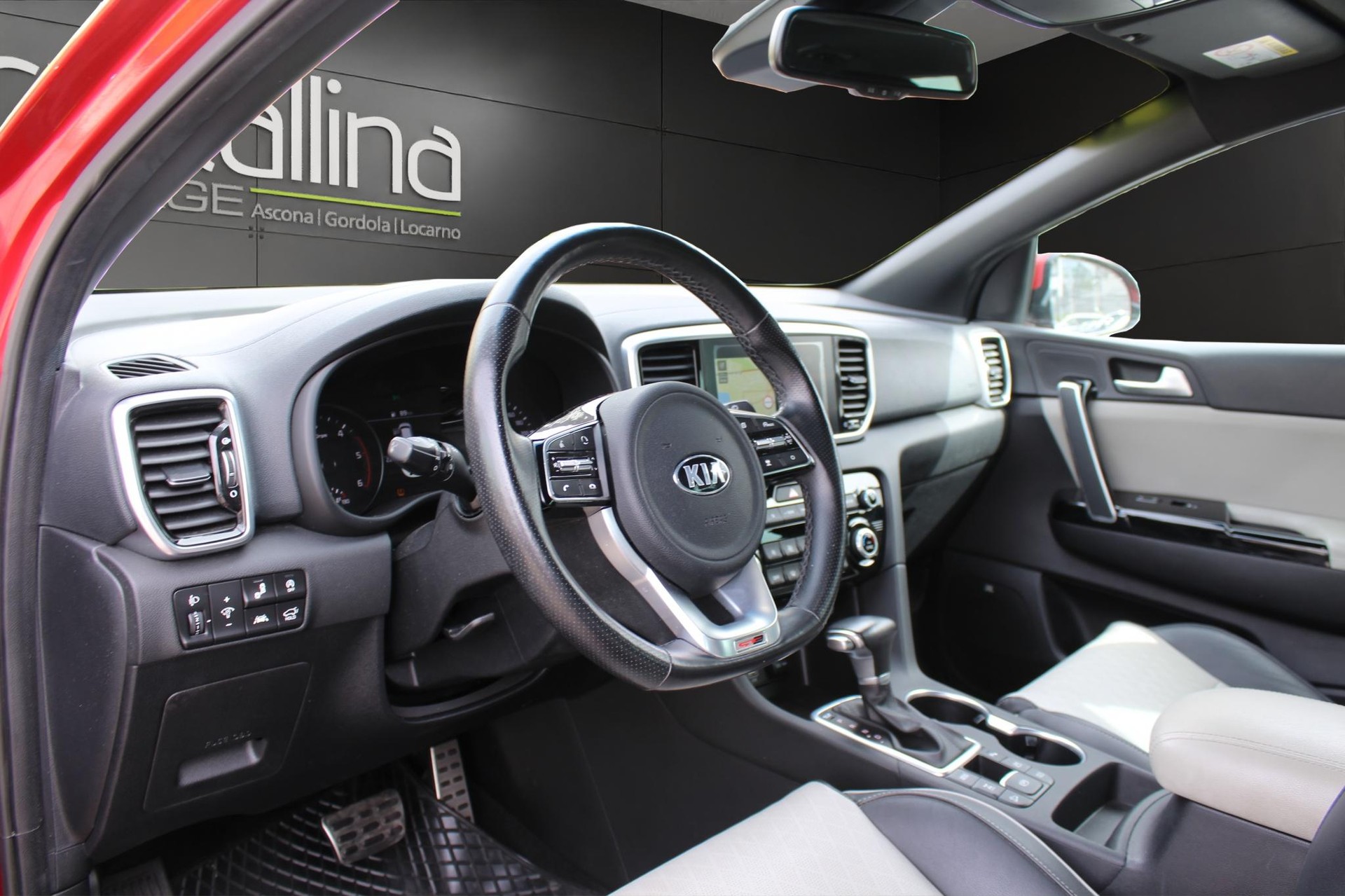 KIA Sportage 2.0 CRDi MHEV Style GT-Line-image-7