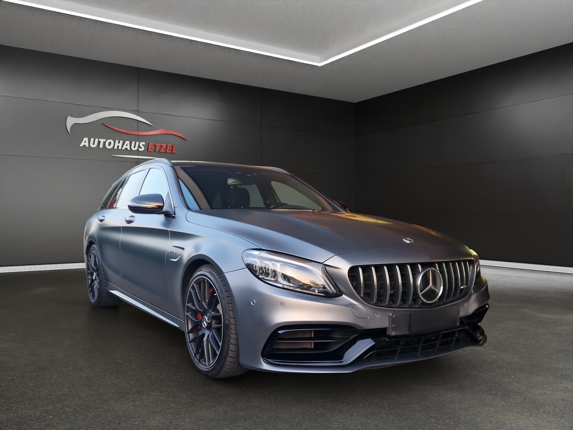MERCEDES-BENZ C 63 S AMG-image-2