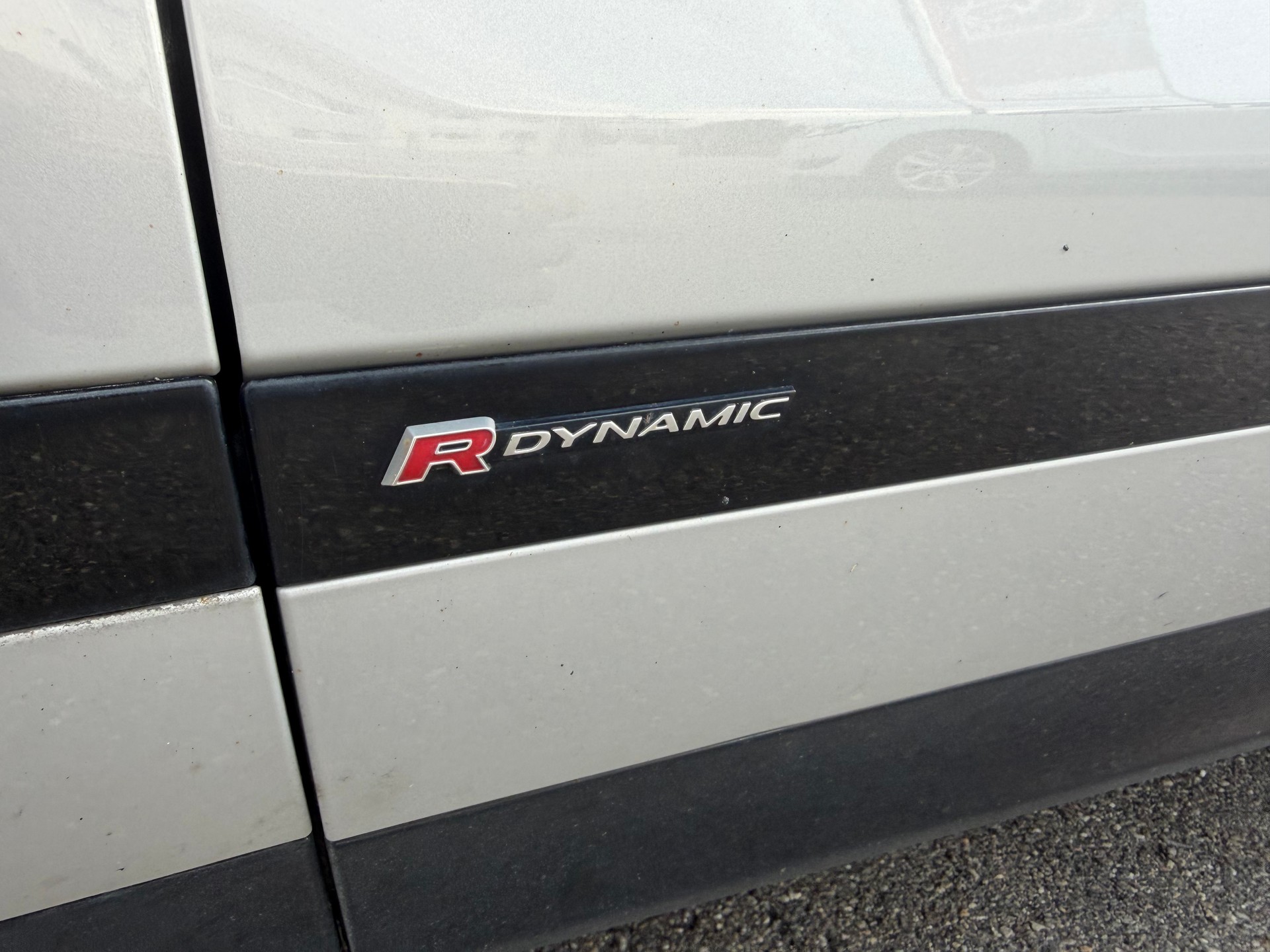 LAND ROVER Range Rover Evoque R-Dyn First Edi P 250 HSE AT9-image-11