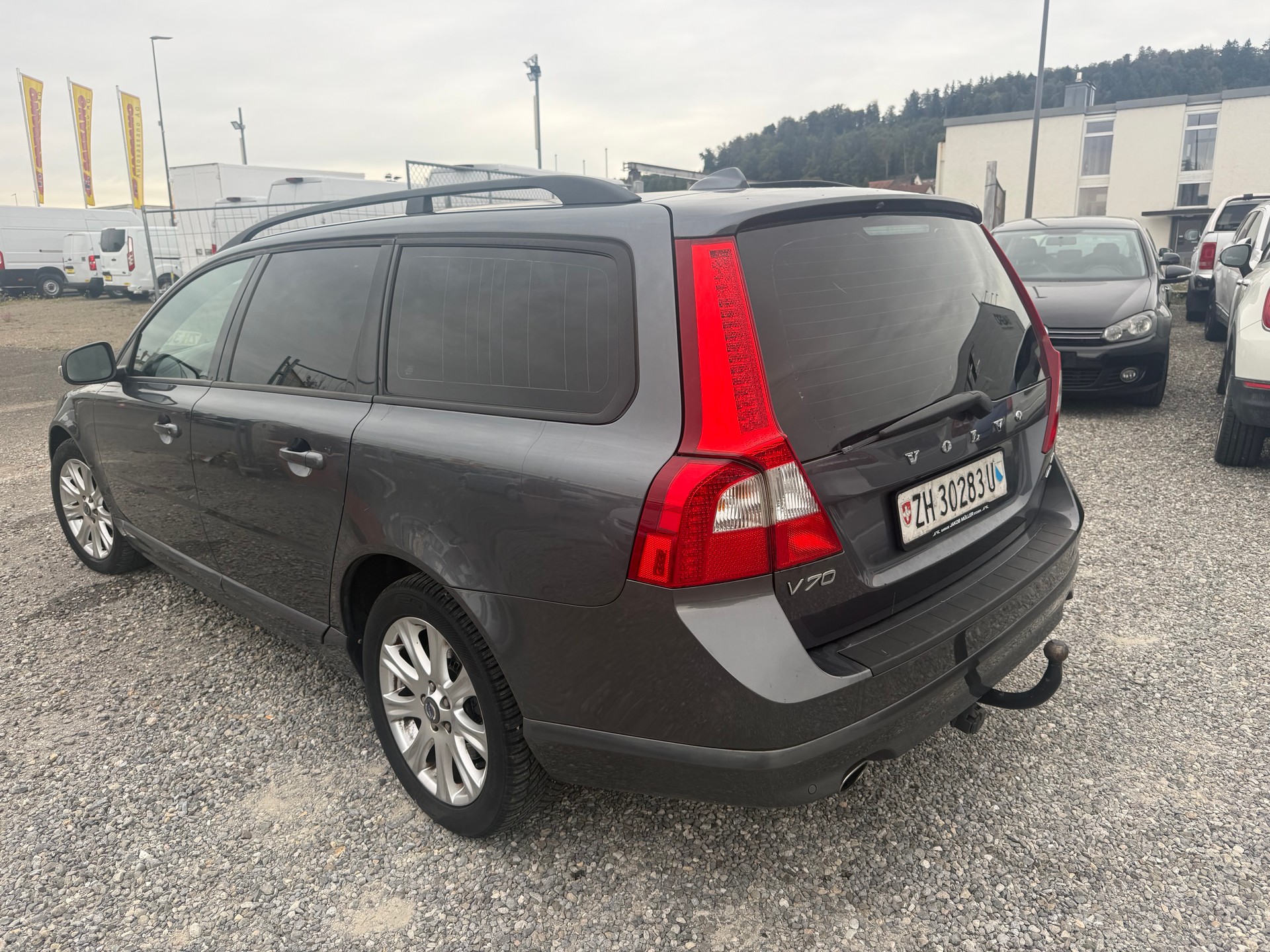 VOLVO V70 D5 AWD Summum Geartronic-image-2