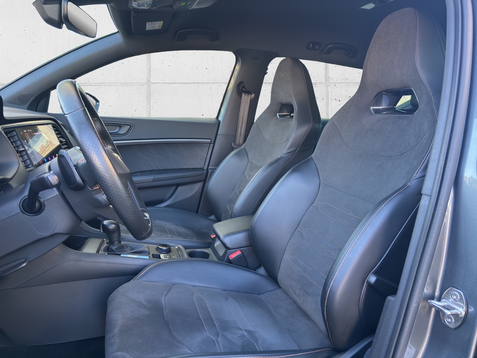 CUPRA Ateca 2.0TSI VZ 4Drive DSG mit AHK & Supersportlenkrad-image-28