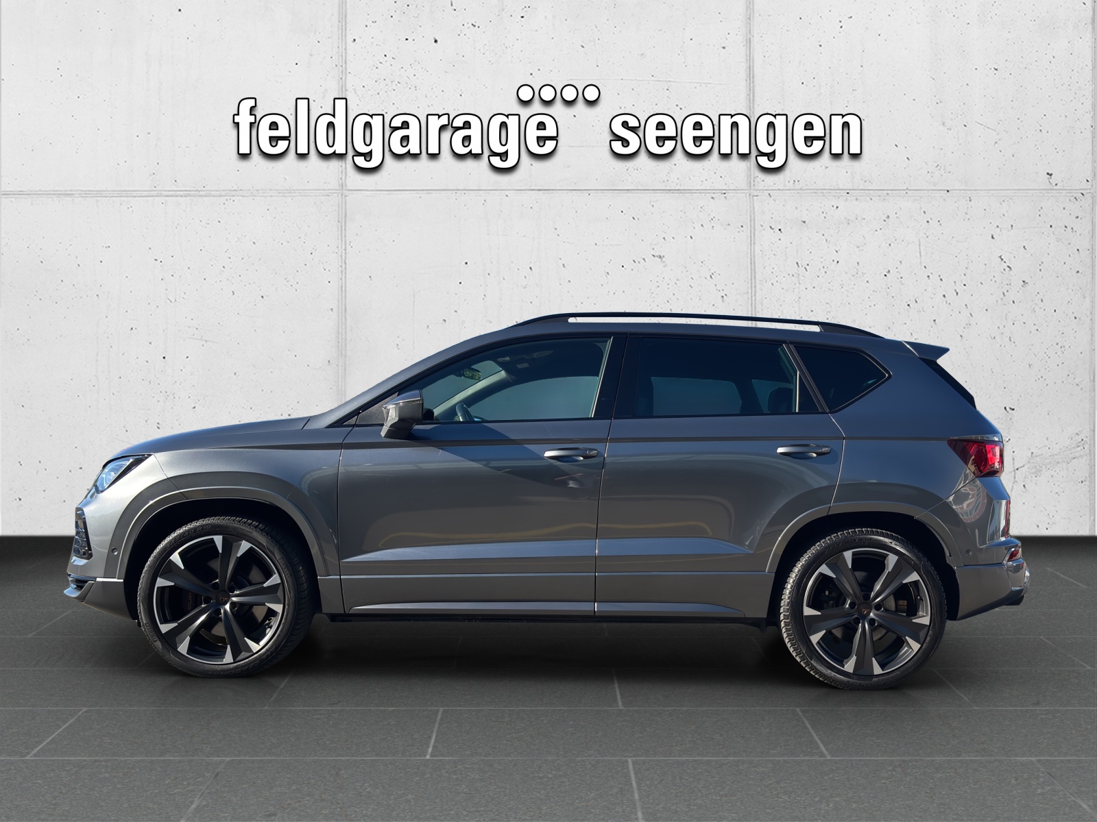 CUPRA Ateca 2.0TSI VZ 4Drive DSG mit AHK & Supersportlenkrad-image-1