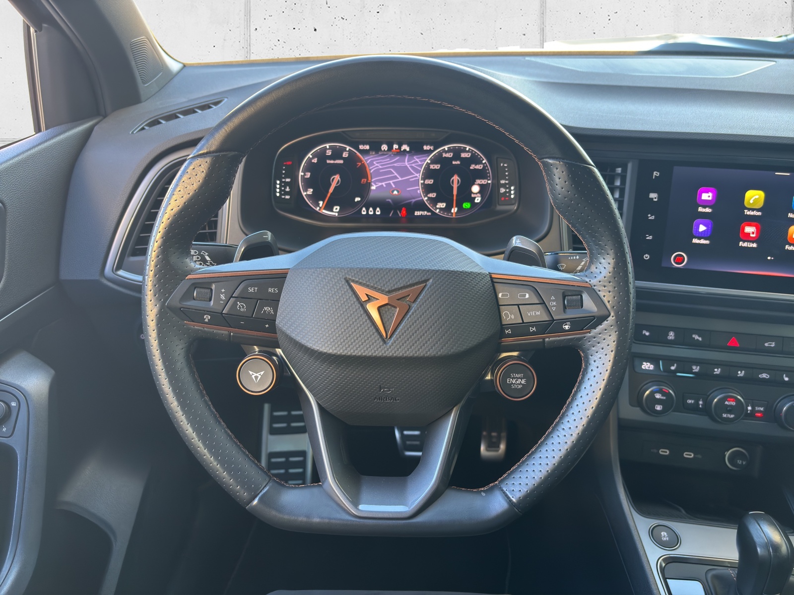 CUPRA Ateca 2.0TSI VZ 4Drive DSG mit AHK & Supersportlenkrad-image-13