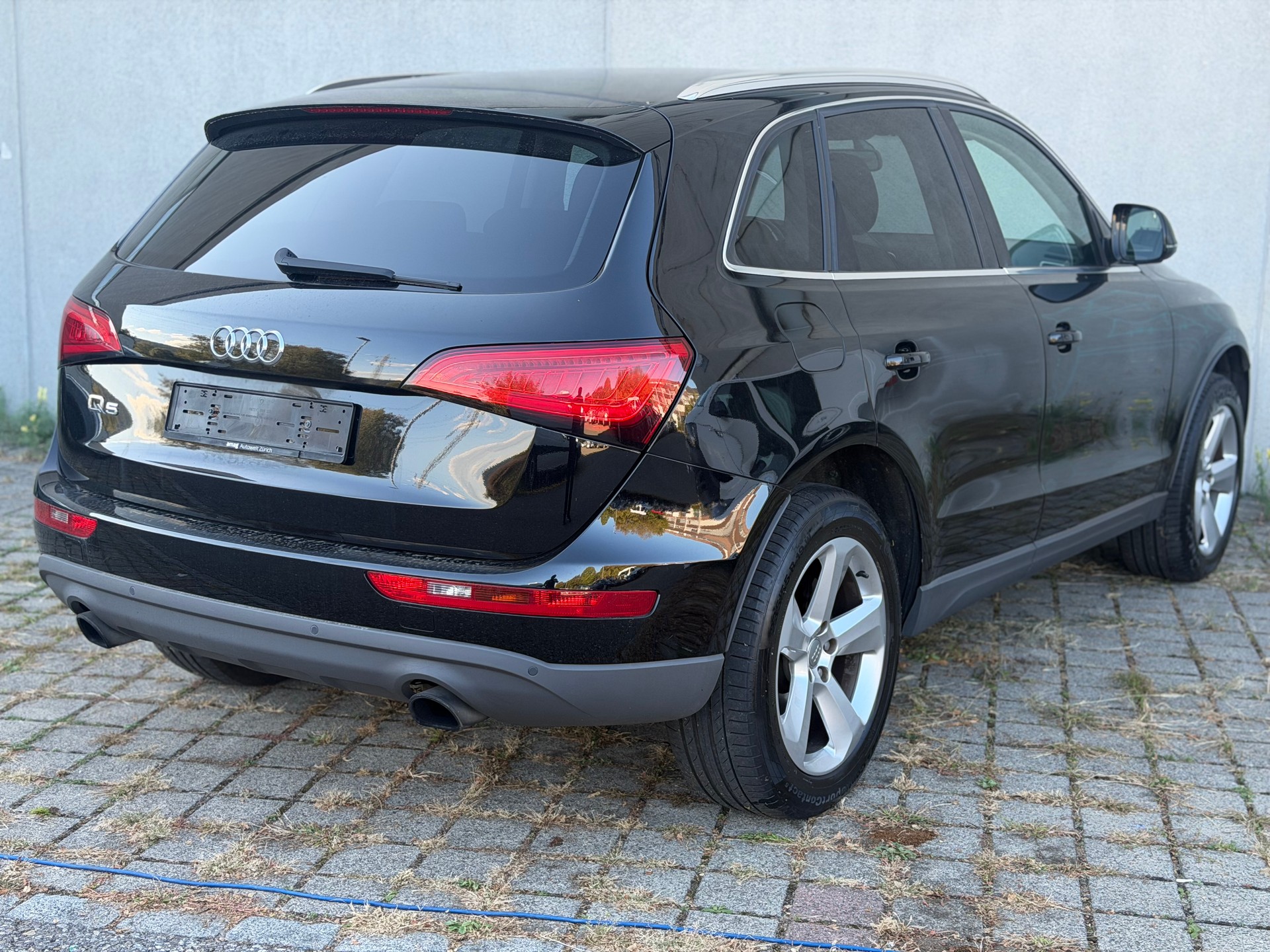 AUDI Q5 2.0 TFSI quattro tiptronic-image-3