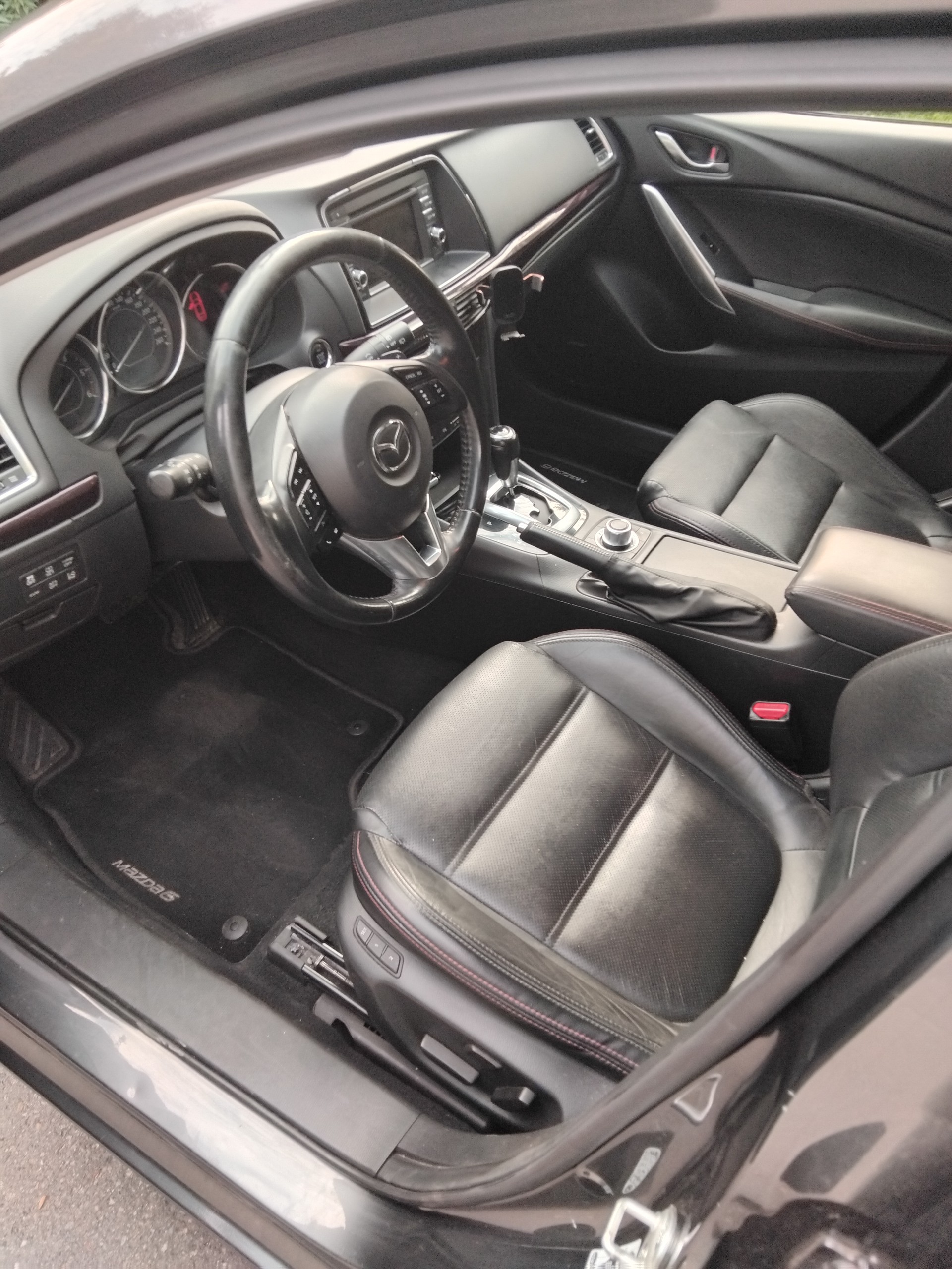 MAZDA 2.2 D HP Revolution-image-3
