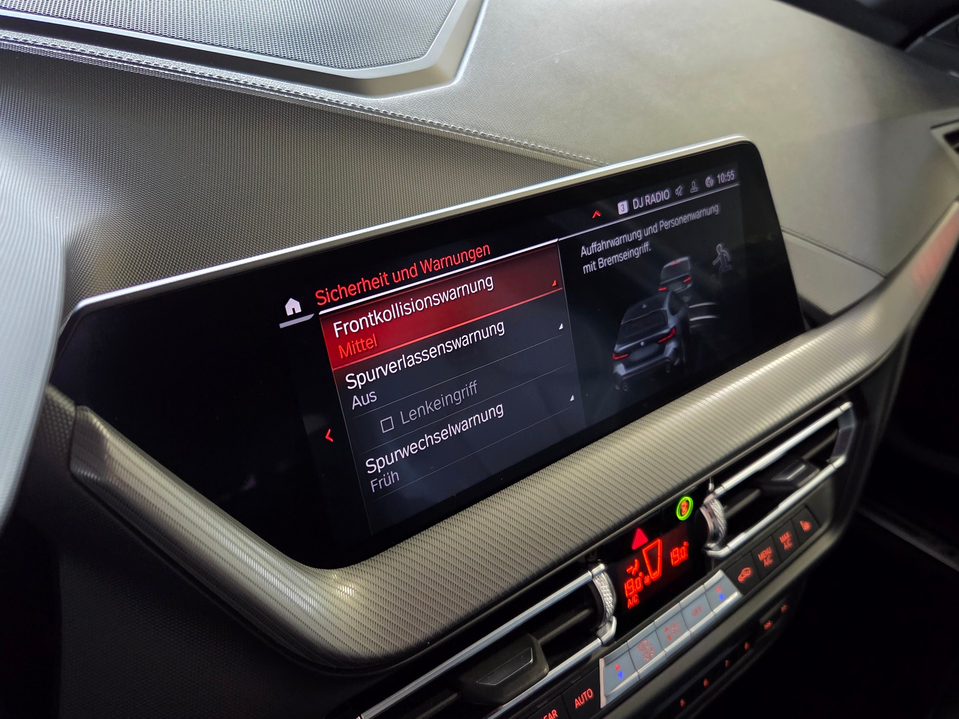 BMW M135i xDrive-image-15