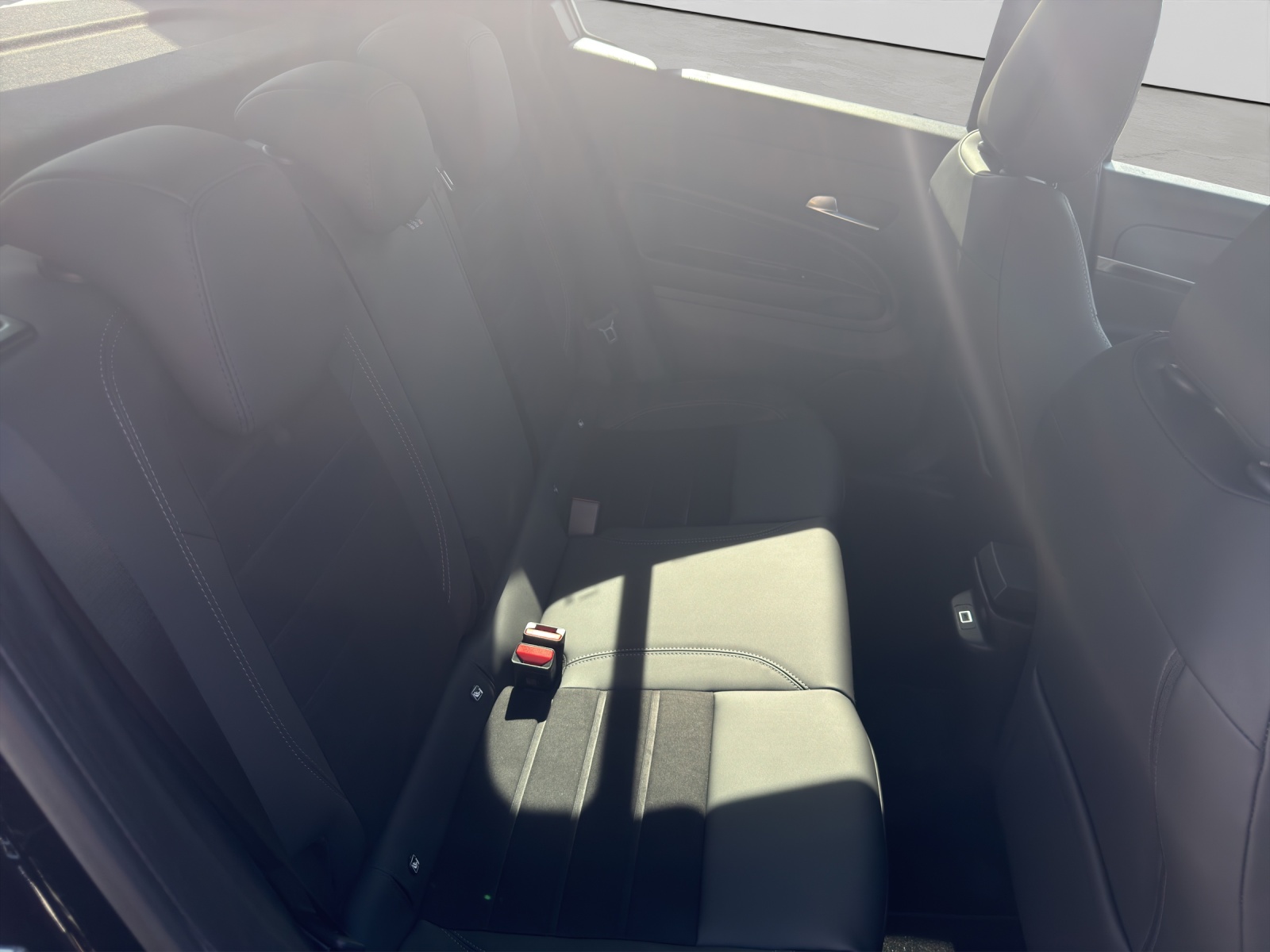 FIAT 600 1.2 Hybrid 145 Sport-image-11