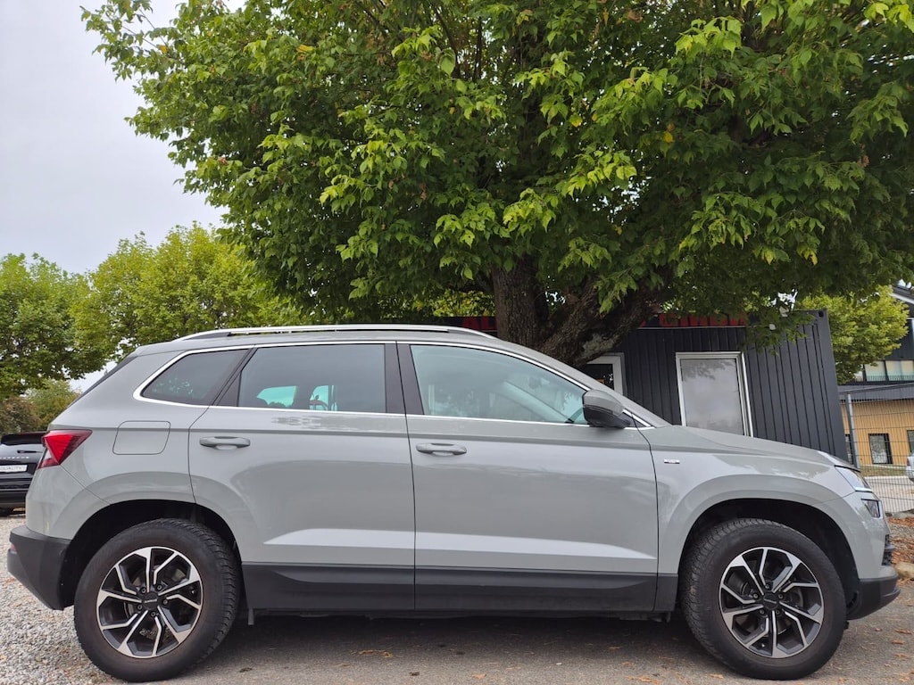 SKODA Karoq 2.0 TDI Drive 125 Years 4x4 DSG-image-1