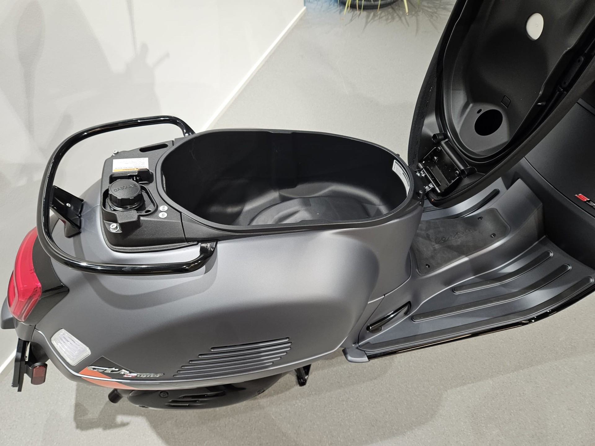 PIAGGIO Vespa GTS 310 Super Sport RST E5+-image-7