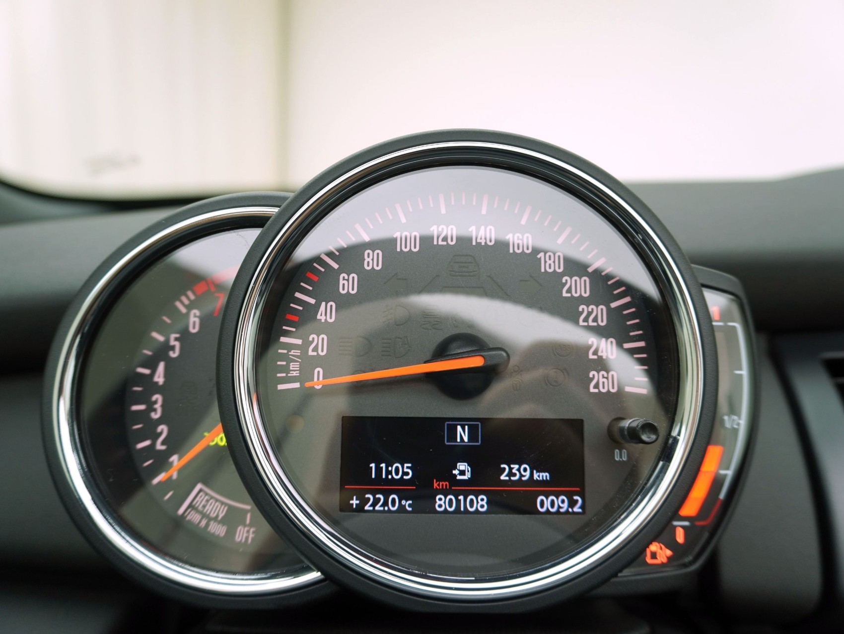 MINI Mini Cabrio F57 1.5i One-image-18