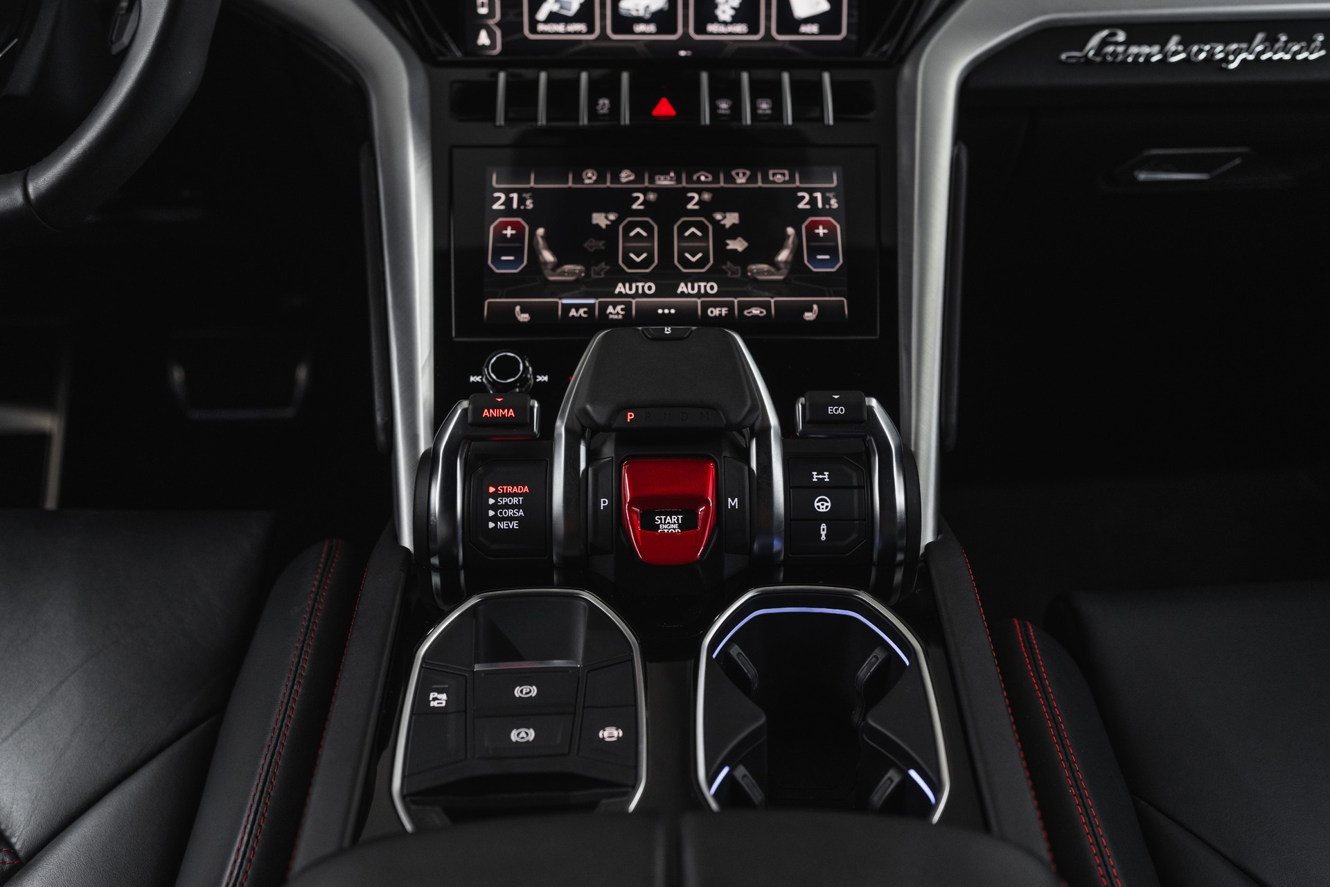 LAMBORGHINI Urus E-Gear-image-16