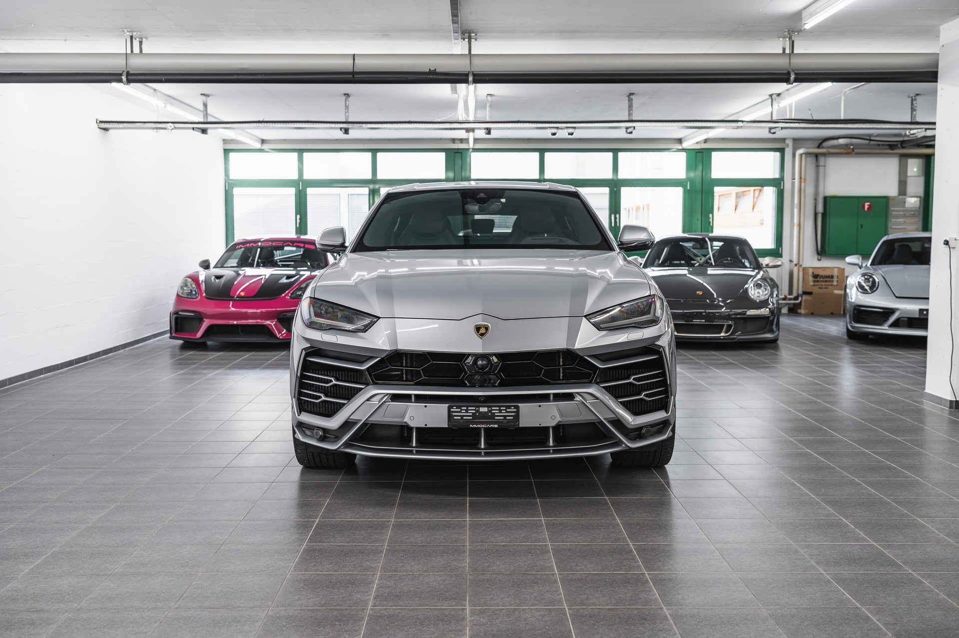 LAMBORGHINI Urus E-Gear-image-1