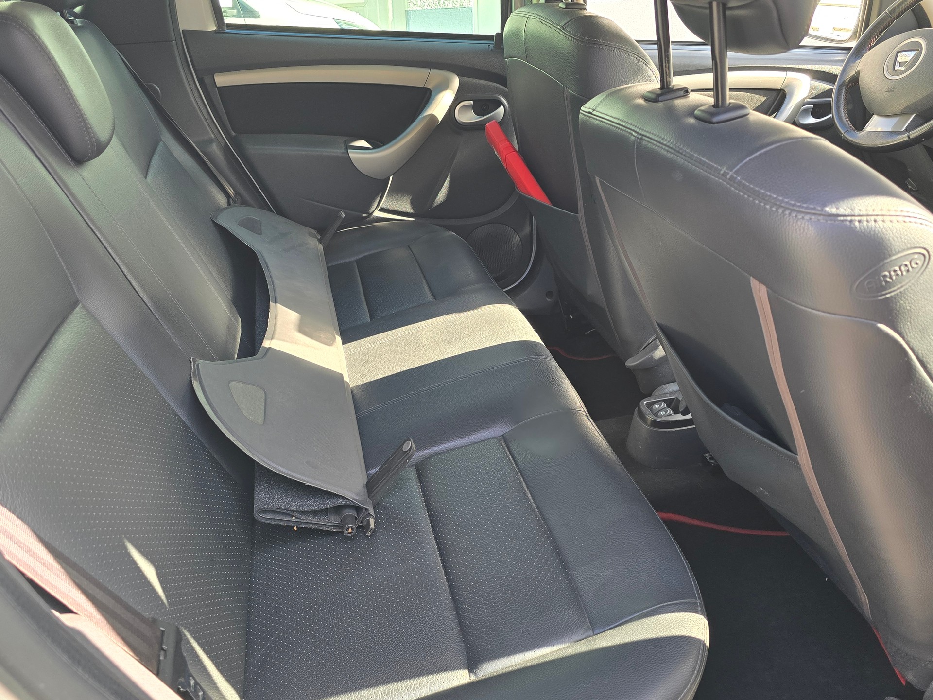 DACIA Duster 1.5 dCi Ambiance 4x4-image-7