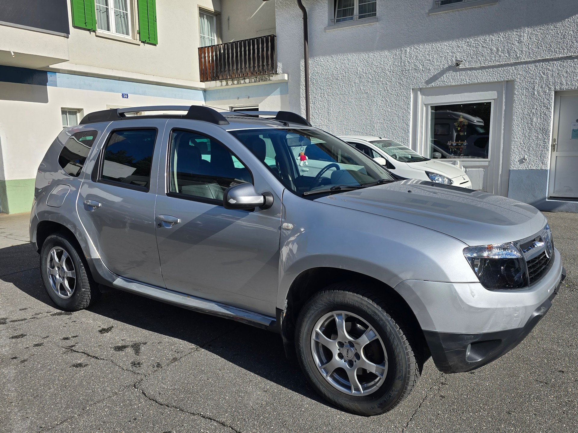 DACIA Duster 1.5 dCi Ambiance 4x4-image-4