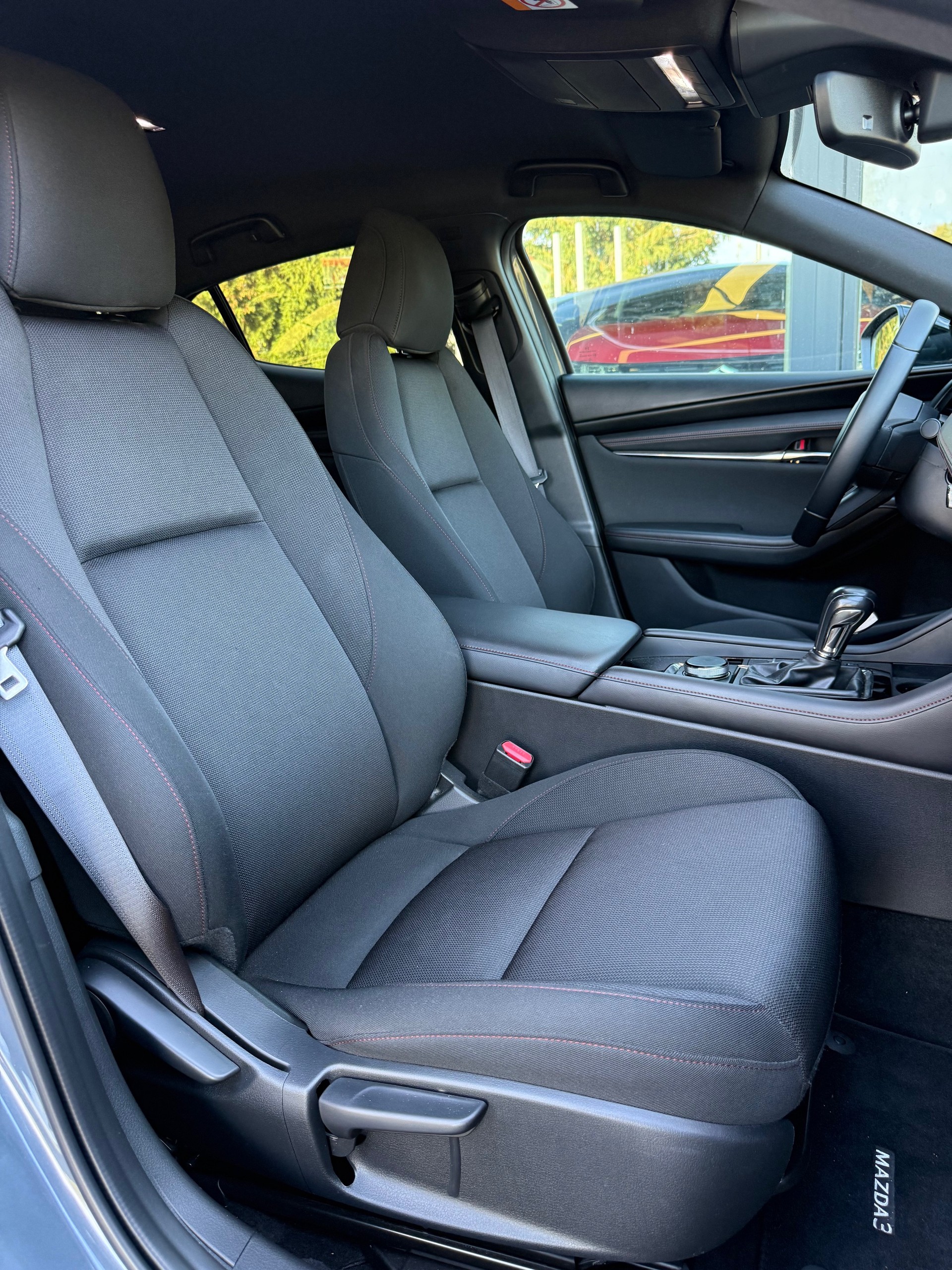 MAZDA 3 Hatchback SKYACTIV-X MHybrid 186 Homura AWD Automat-image-9