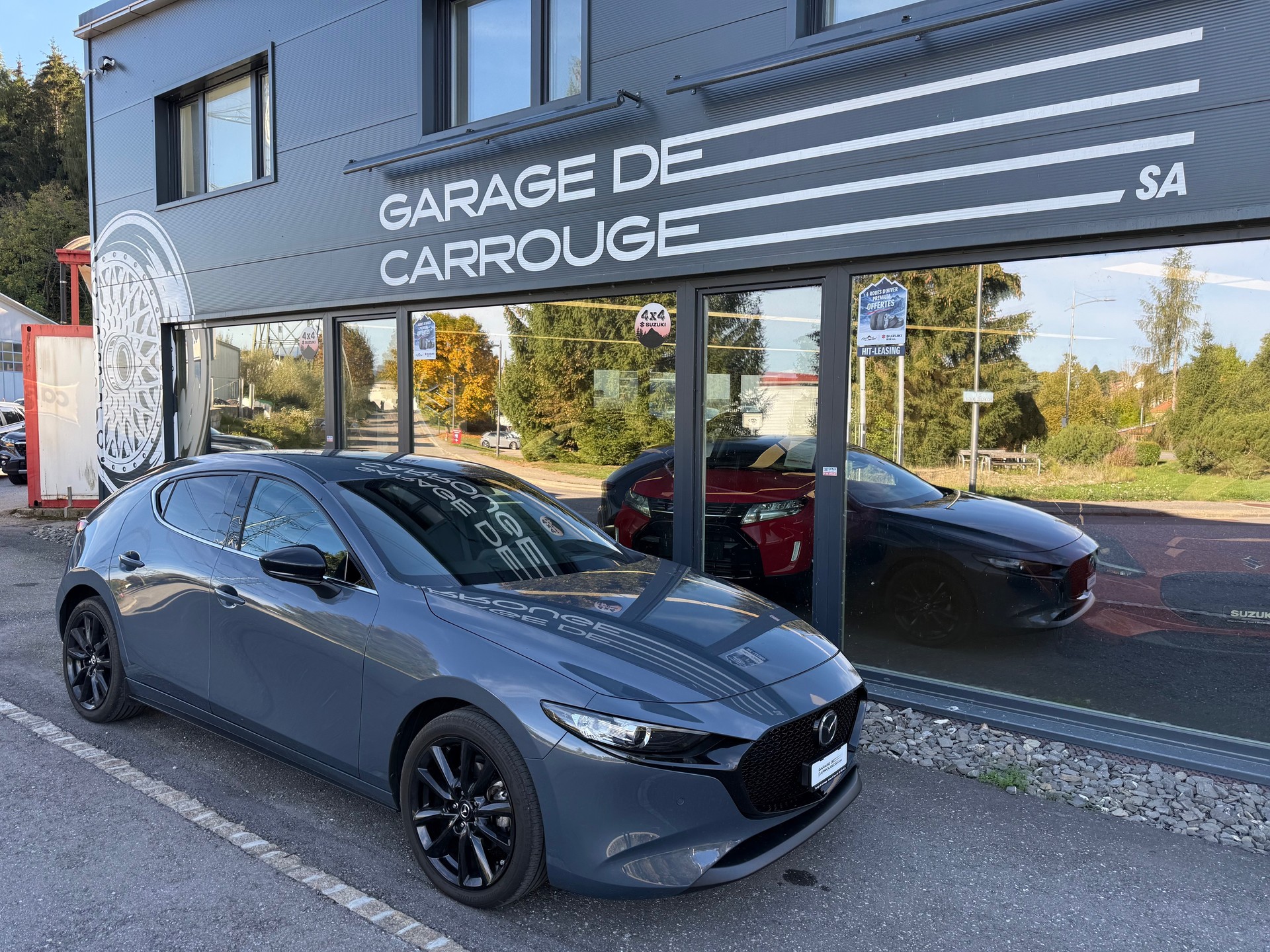 MAZDA 3 Hatchback SKYACTIV-X MHybrid 186 Homura AWD Automat-image-0