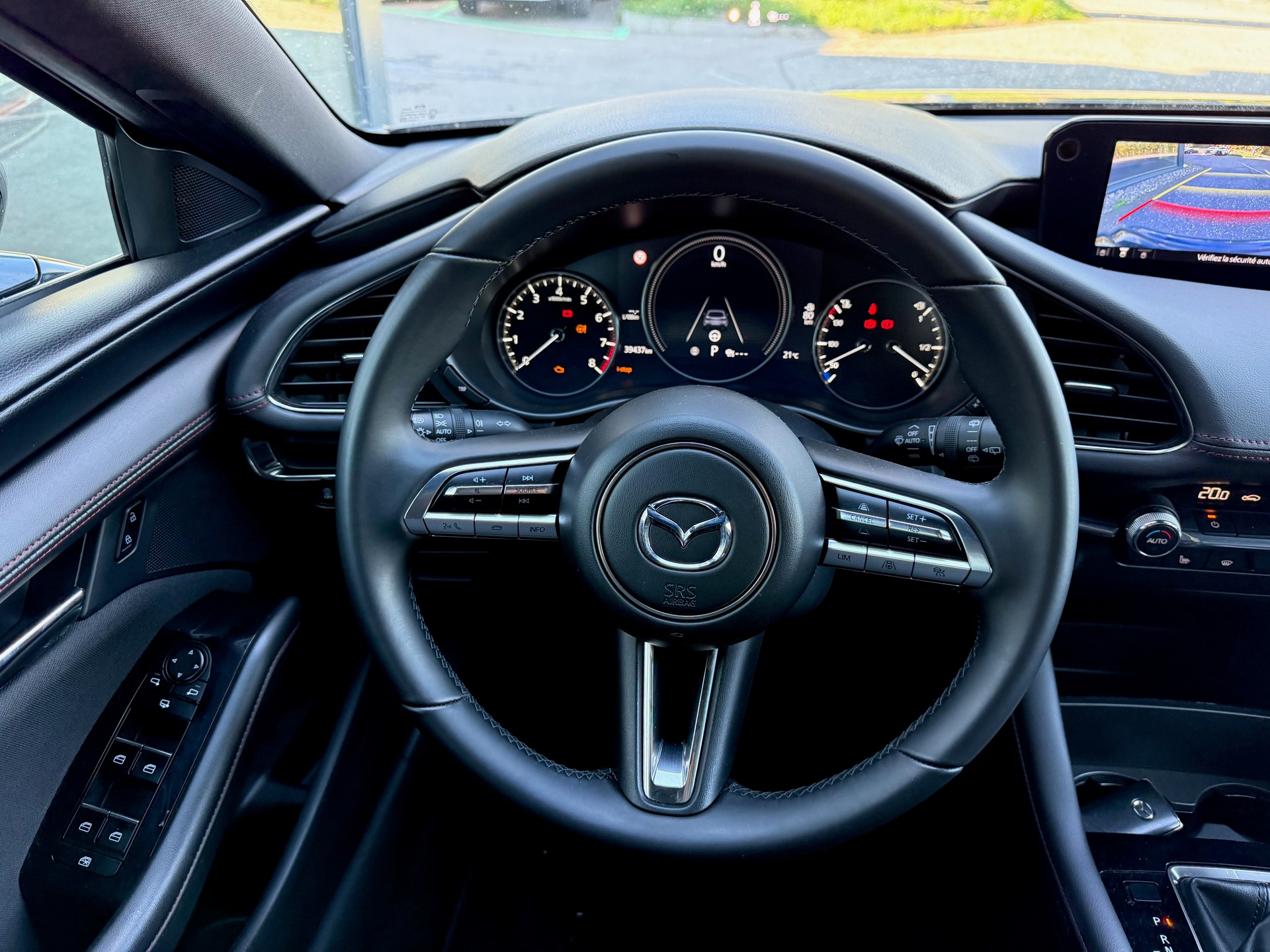 MAZDA 3 Hatchback SKYACTIV-X MHybrid 186 Homura AWD Automat-image-11