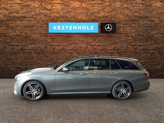 MERCEDES-BENZ E 220 d Swiss Star AMG 4M-showroom-element-3